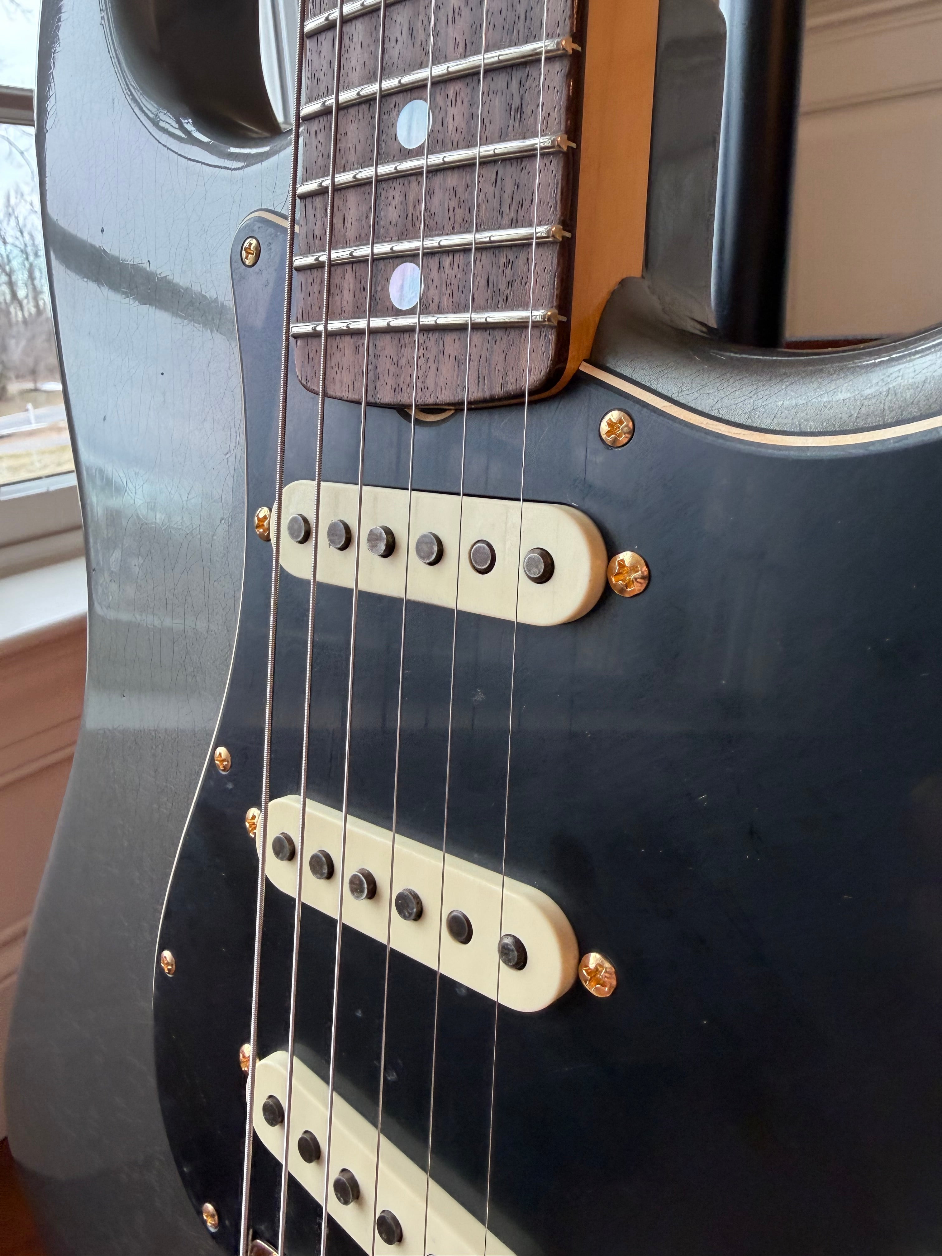 2026 Fender Custom Shop '65 Stratocaster Dual Mag B3 Limited Edition Journeyman - Charcoal Frost Metallic - Image 5