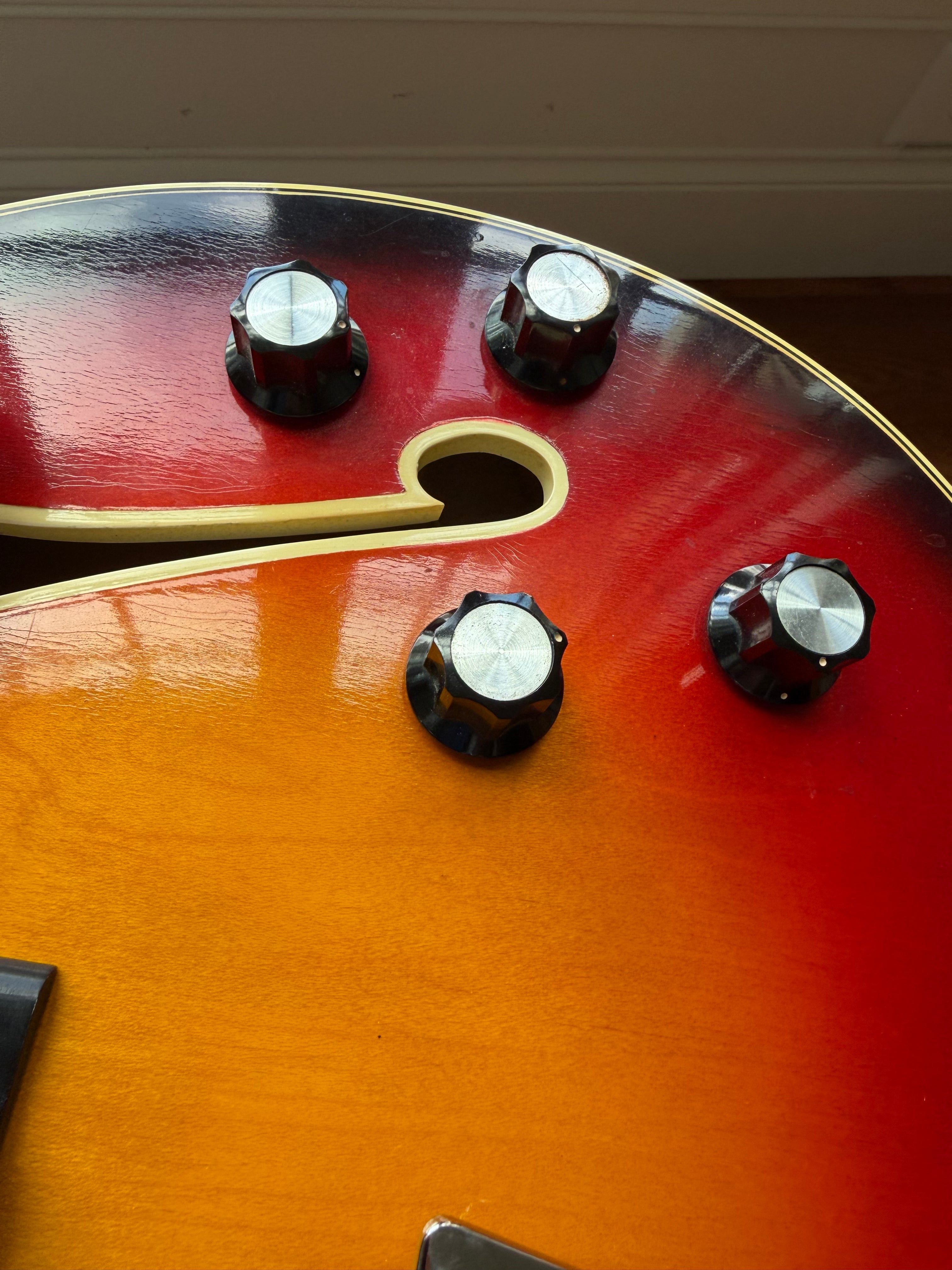 1967 Fender Coronado XII 12 String - Sunburst
