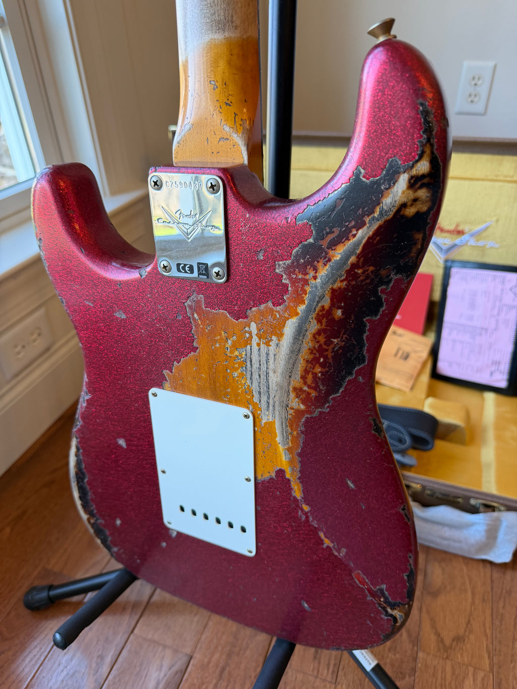 2026 Fender Custom Shop ‘61 Stratocaster SR25 Super Heavy Relic - Red Sparkle over 3 Tone Sunburst