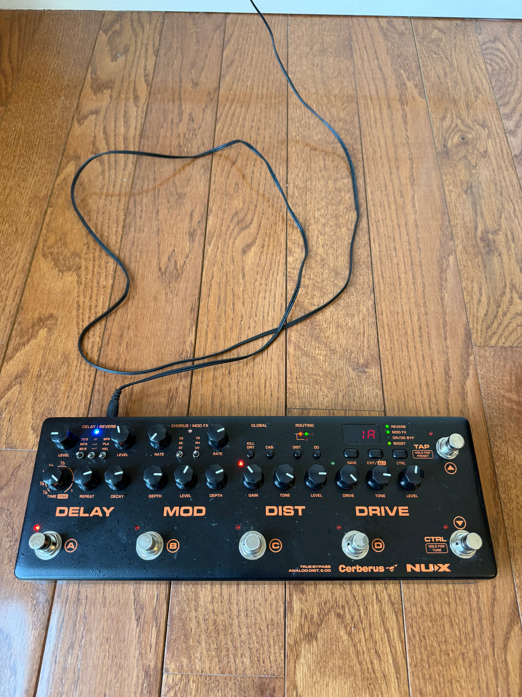 NuX NME-3 Cerberus Multi-Effect Guitar Pedal
