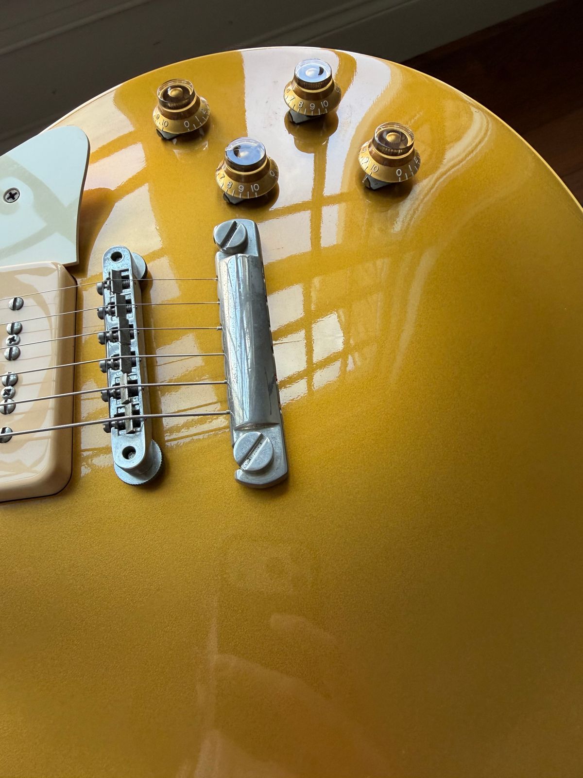 2004 Gibson Custom Shop ‘56 Reissue R6 Les Paul Standard - Gold Top
