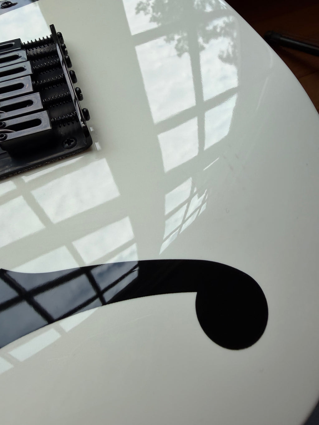 Ibanez PGMM31 Paul Gilbert Signature Mikro - White
