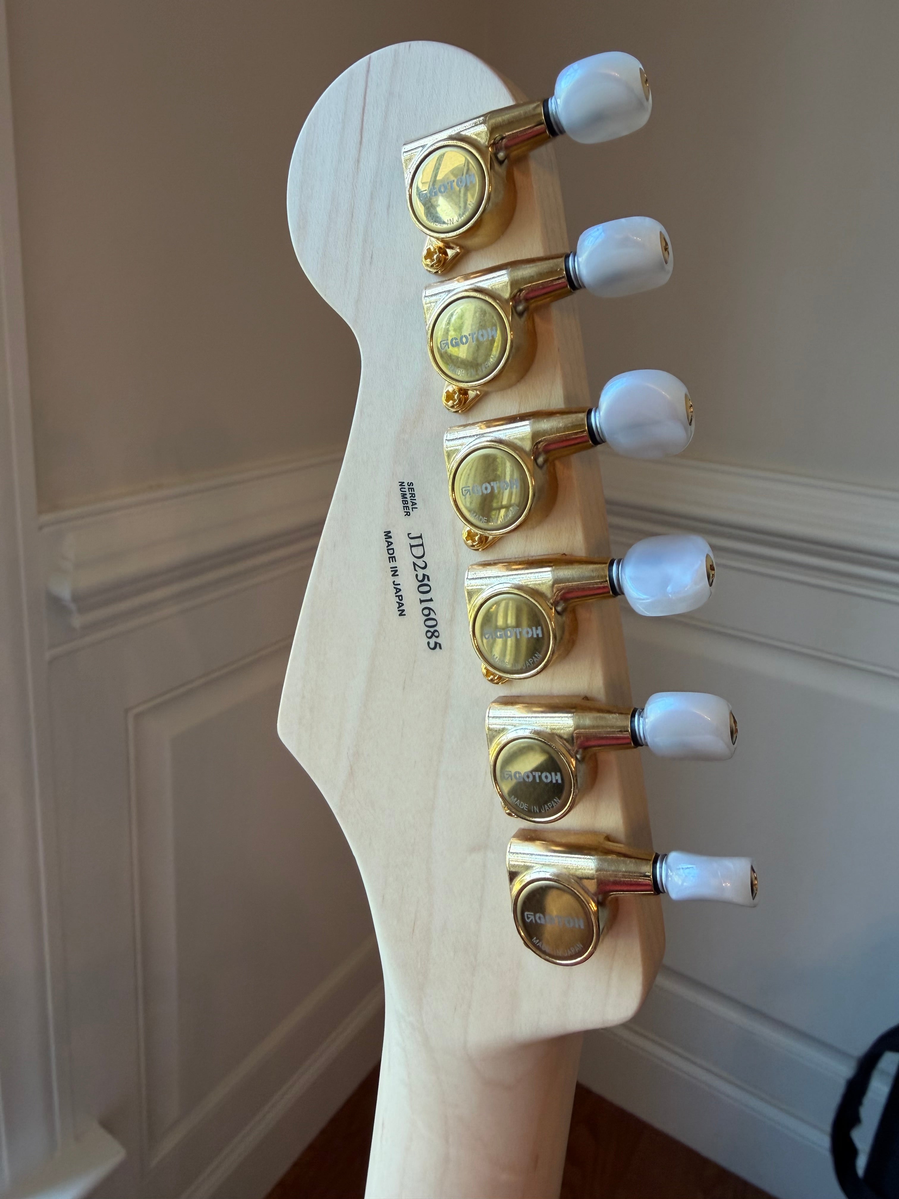 2025 Fender Richie Kotzen Signature Stratocaster MIJ Japan Maple - Transparent White Burst