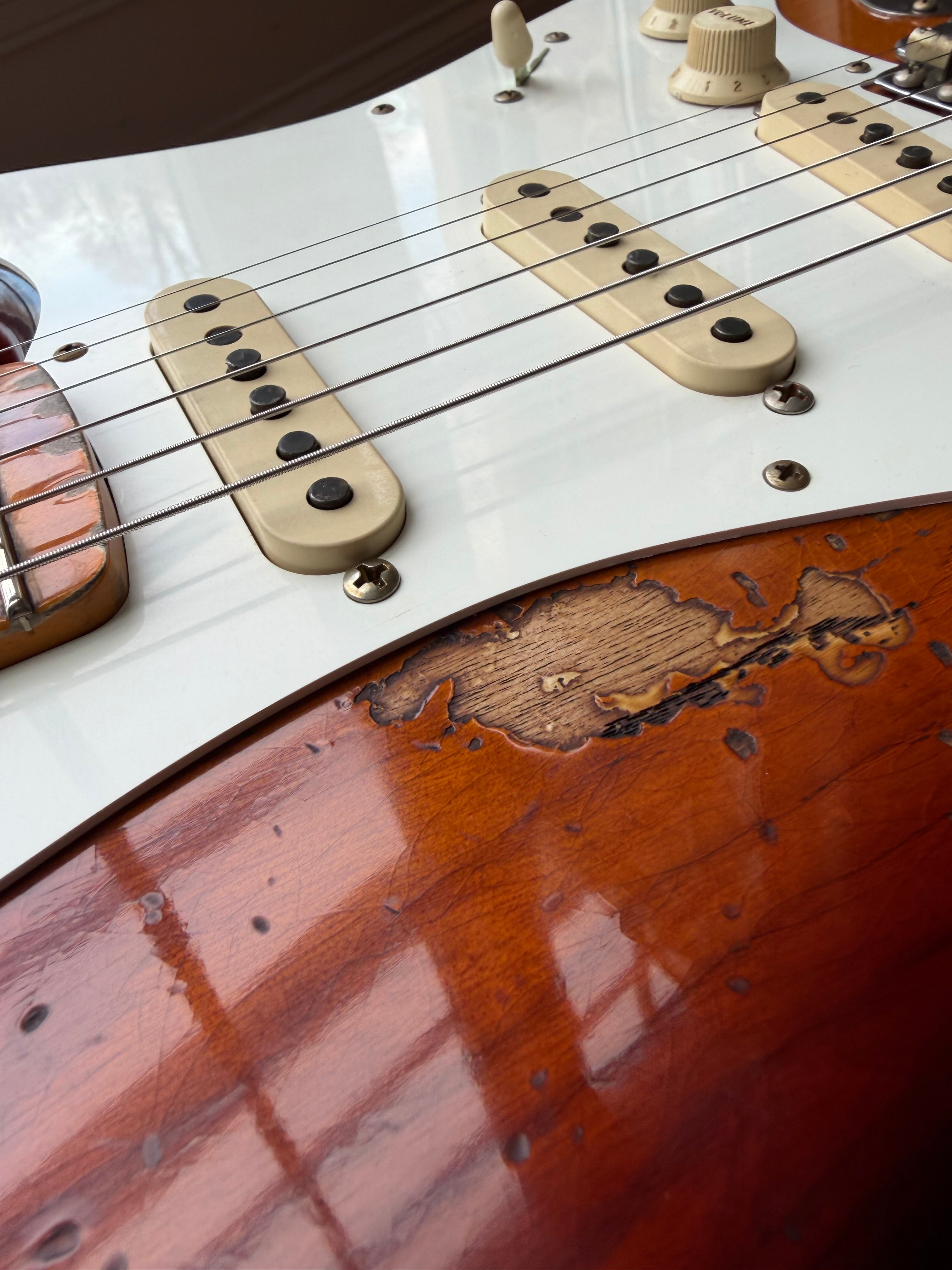 2026 Fender Custom Shop '57 Stratocaster SR25 Heavy Relic - Aged Violin Burst - Image 11