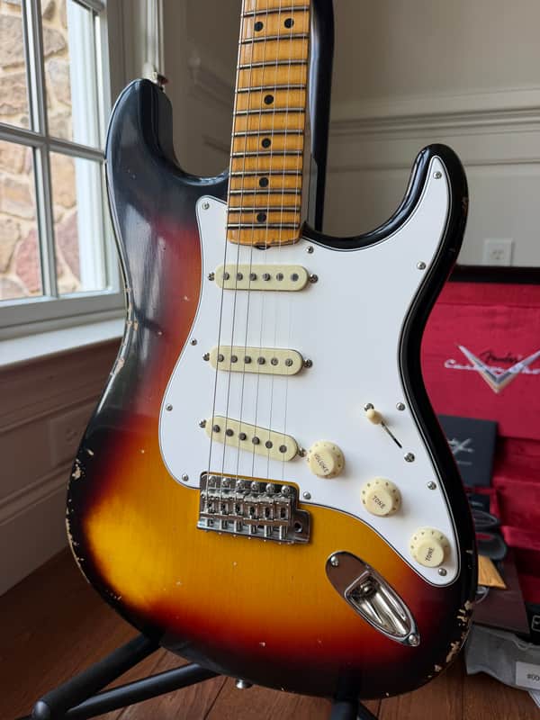 2025 Fender Custom Shop ‘68 Stratocaster Limited Edition F22 Relic - 3 Color Sunburst