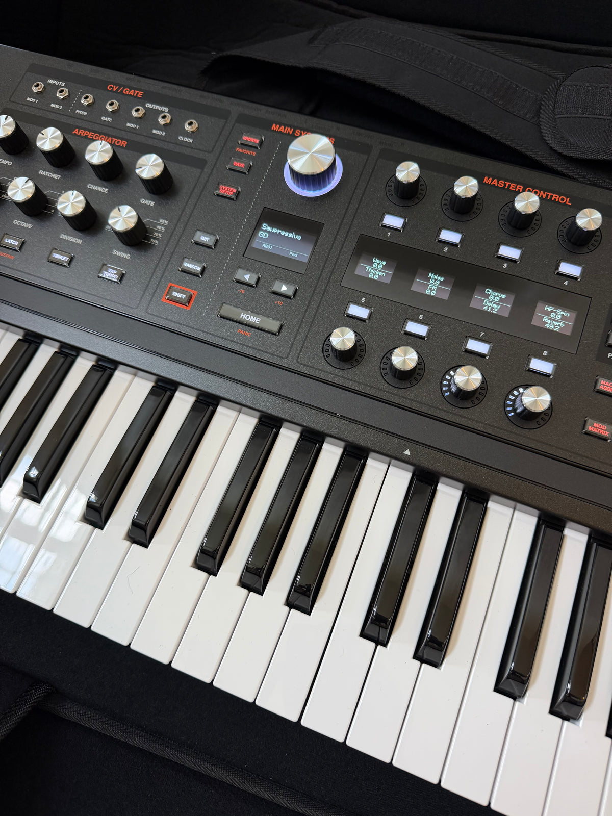 ASM Hydrasynth Deluxe Keyboard Synth