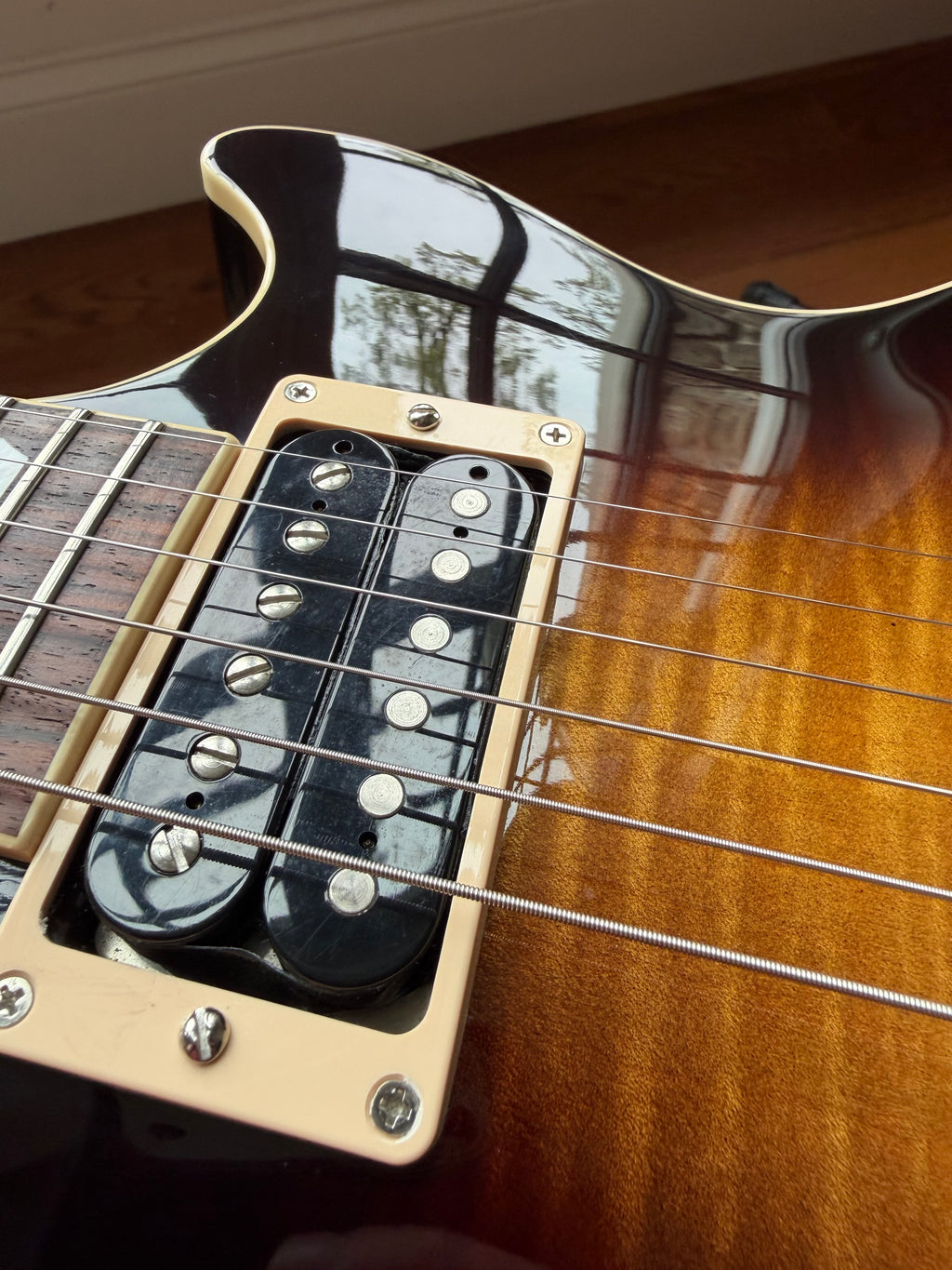 2023 Gibson Les Paul Standard Slash Signature - November Burst