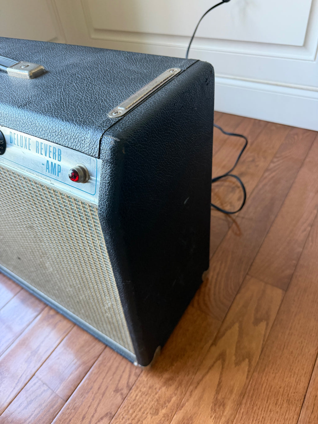 1968 Fender Deluxe Reverb ‘68 Silverface Drip Edge Vintage