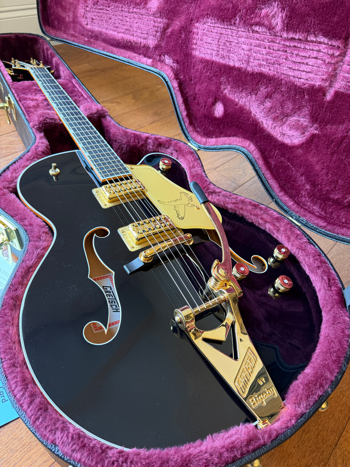 2020 Gretsch G6136T-BLK Black Falcon