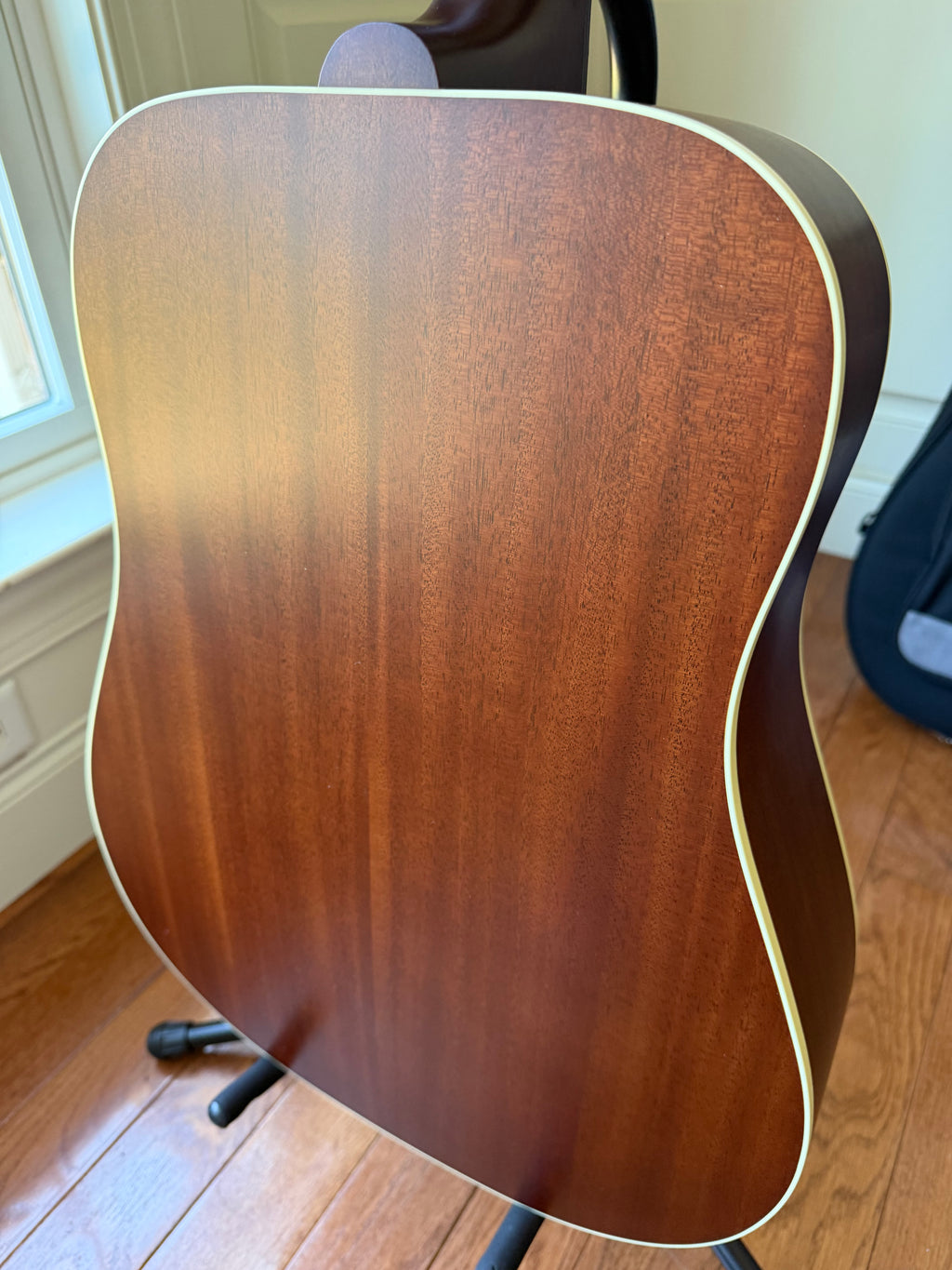 2026 Gibson Hummingbird Special - Satin Honey Burst