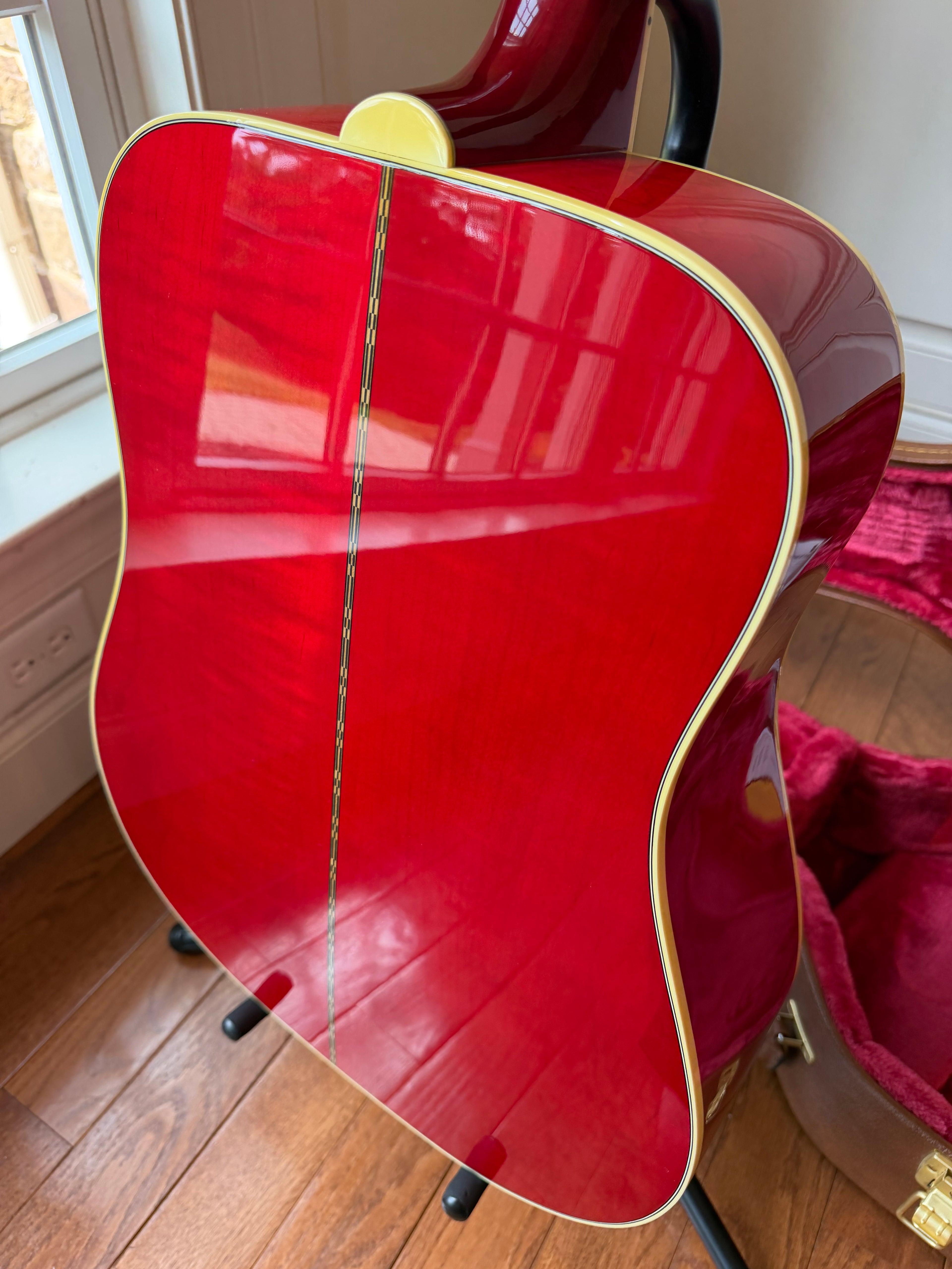 2023 Gibson Dove Original - Vintage Cherry Sunburst