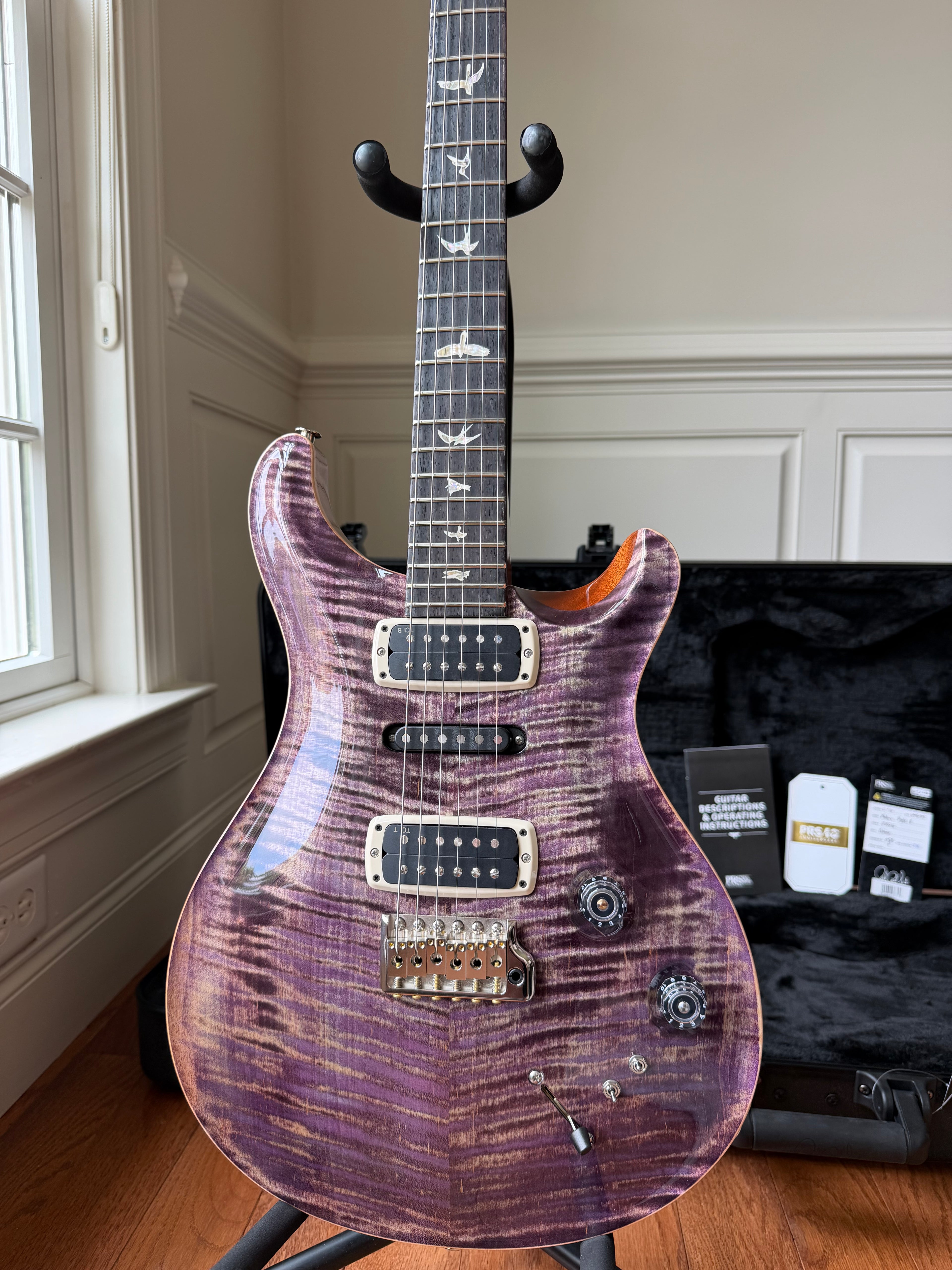 2025 PRS Modern Eagle V 40th Anniversary - Aurora Borealis