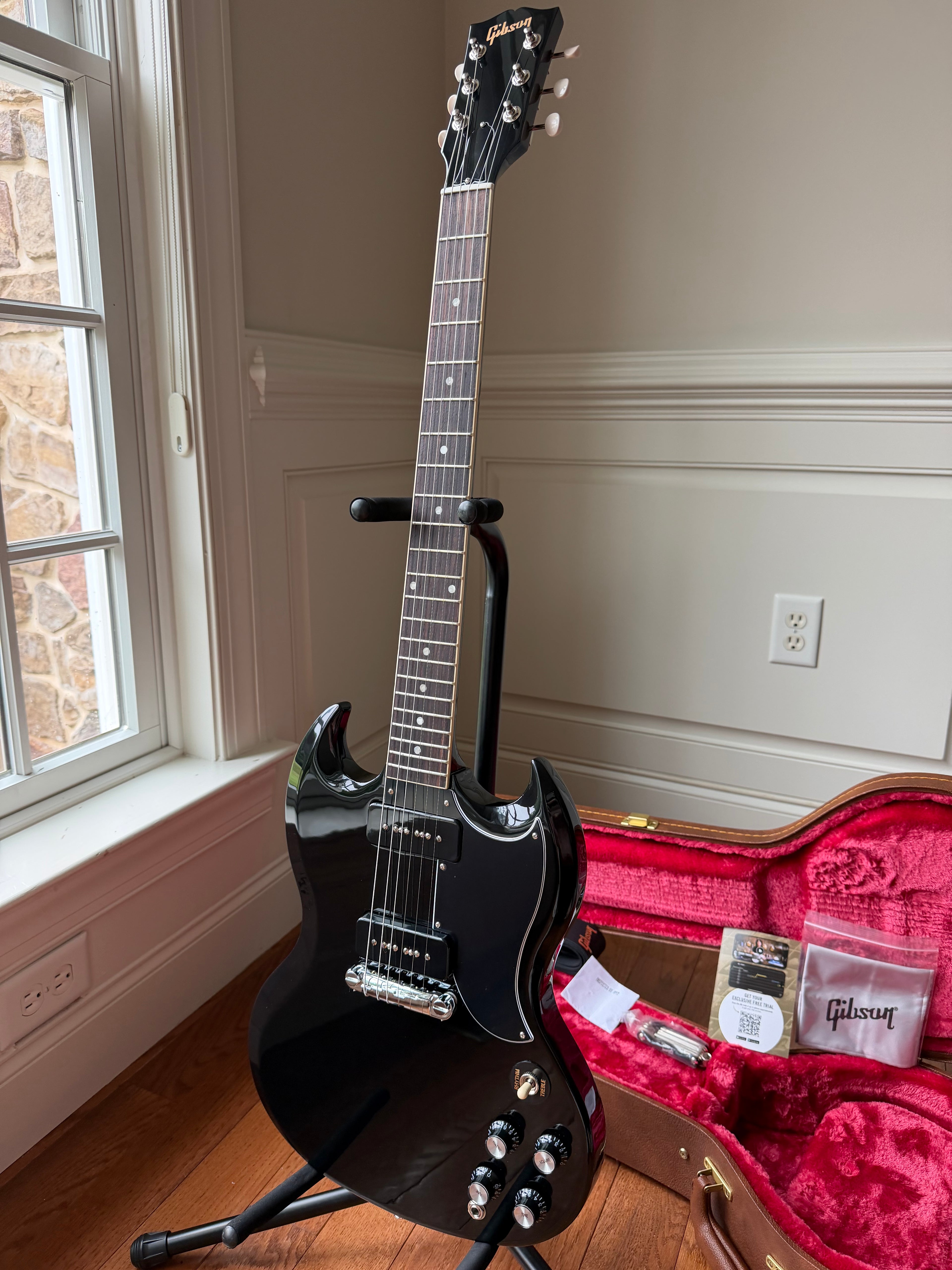 2026 Gibson SG Special - Ebony Black
