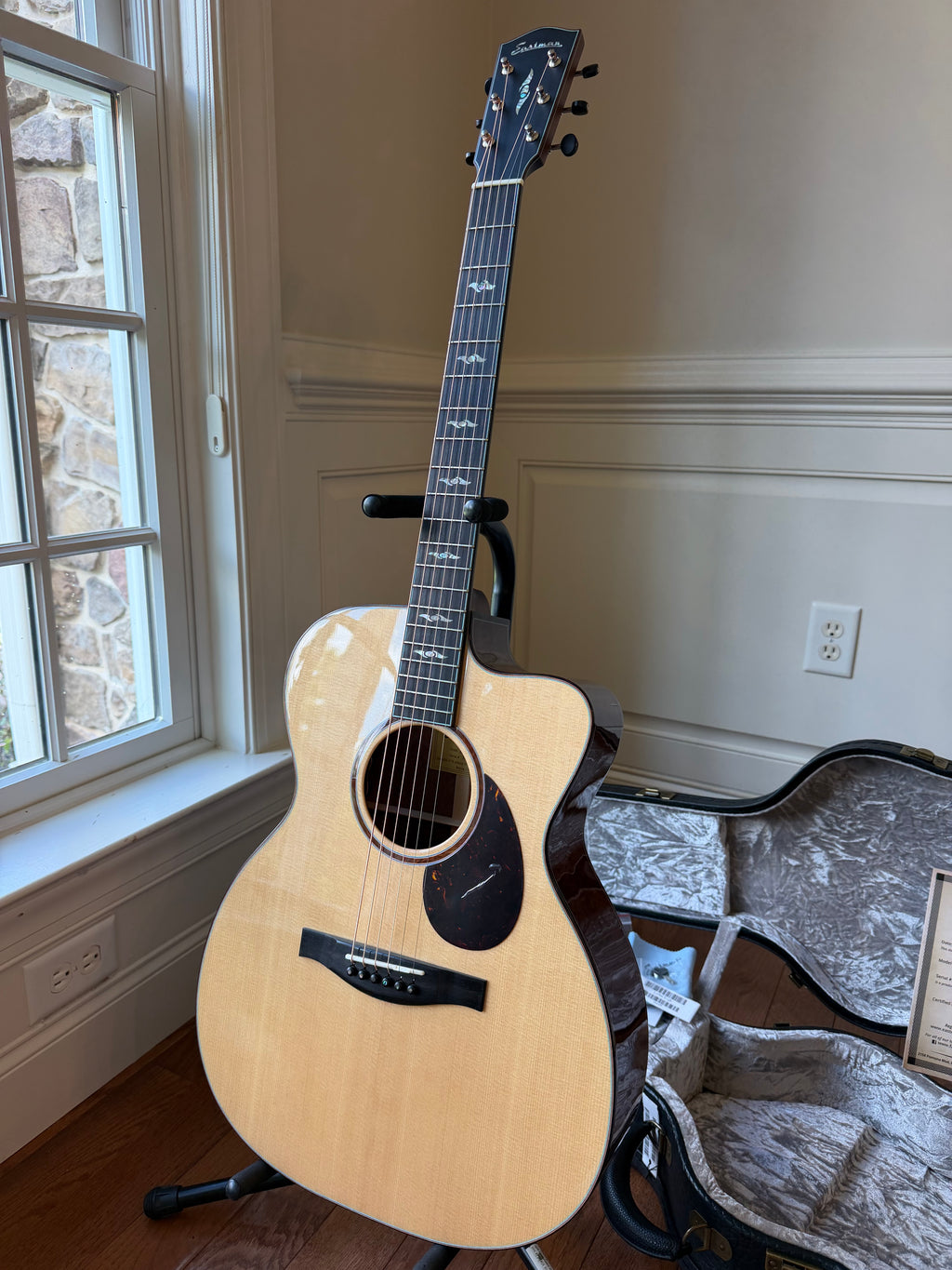 2025 Eastman L-OMCE-QS Acoustic Electric Guitar