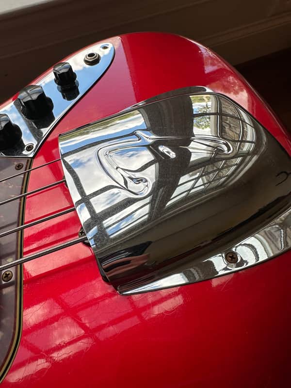 2024 Fender Custom Shop '68 Jazz Bass Journeyman Relic - Aged Candy Apple Red - Image 12