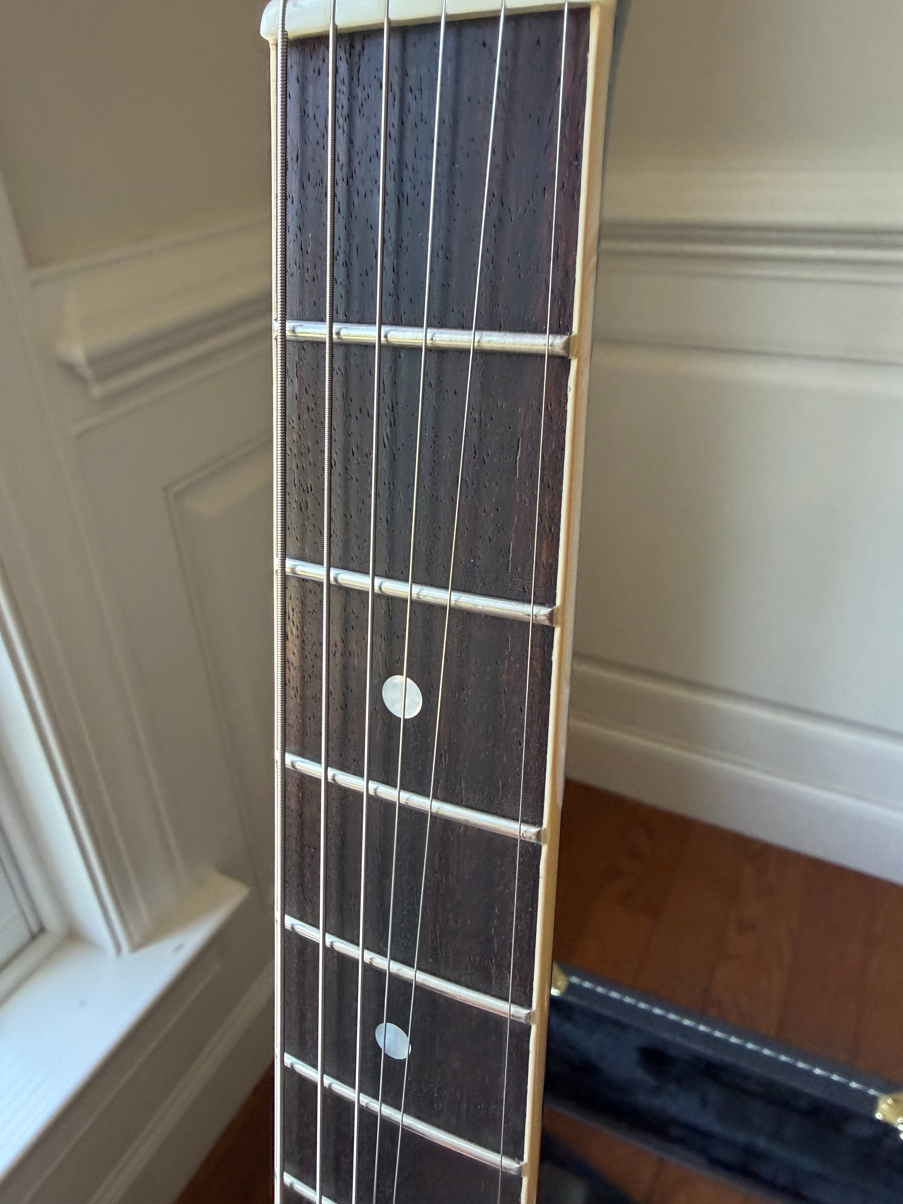 2025 Heritage H-535 Standard - Ebony Black