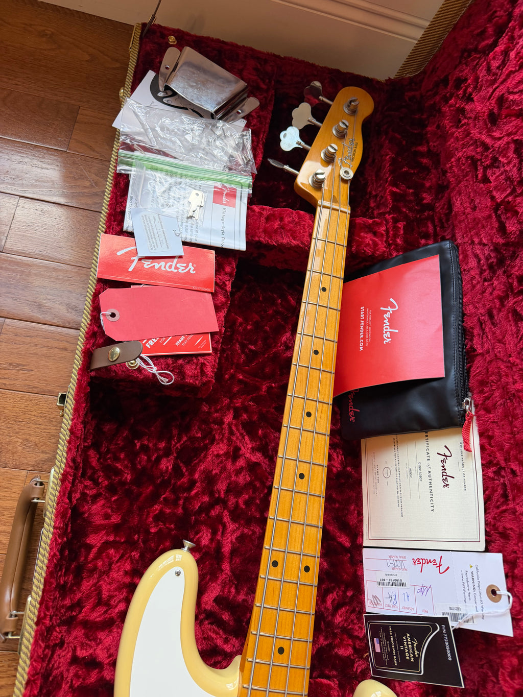 2023 Fender American Vintage II ‘54 Precision Bass - Vintage Blonde