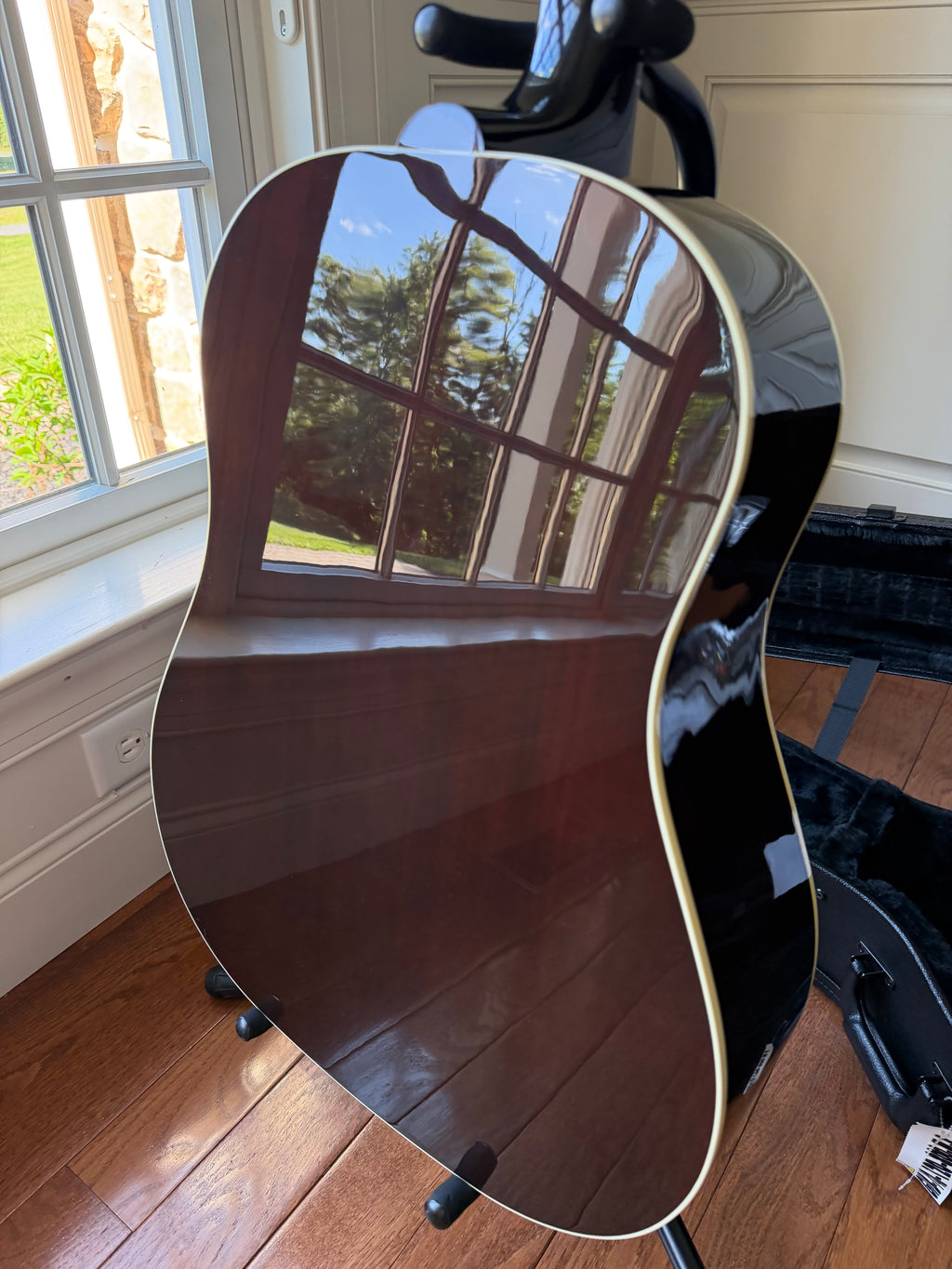 2025 Gibson J-45 Standard - Vintage Sunburst