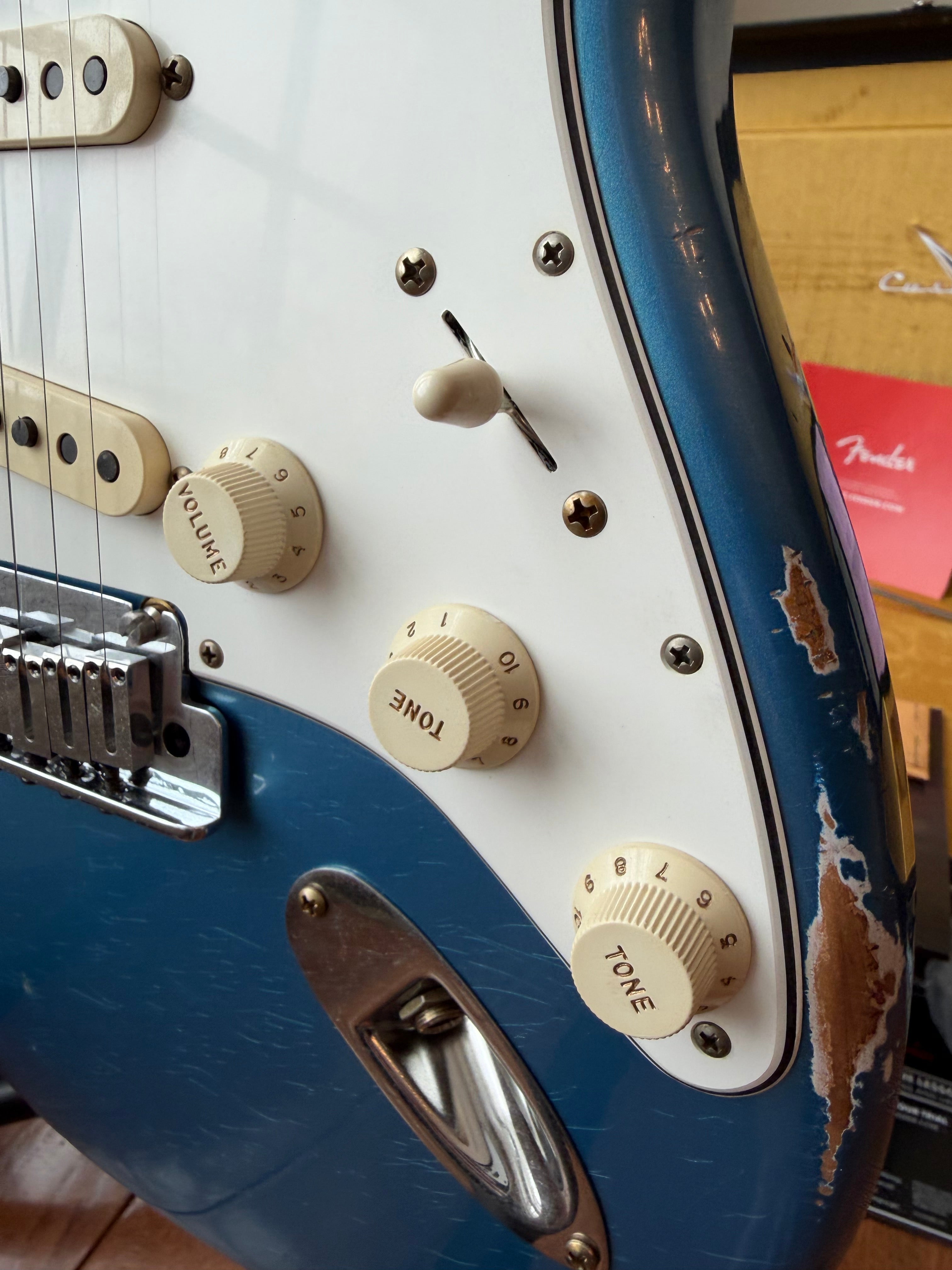 2025 Fender Custom Shop Stratocaster Pro W25 Relic - Aged Lake Placid Blue - Image 6