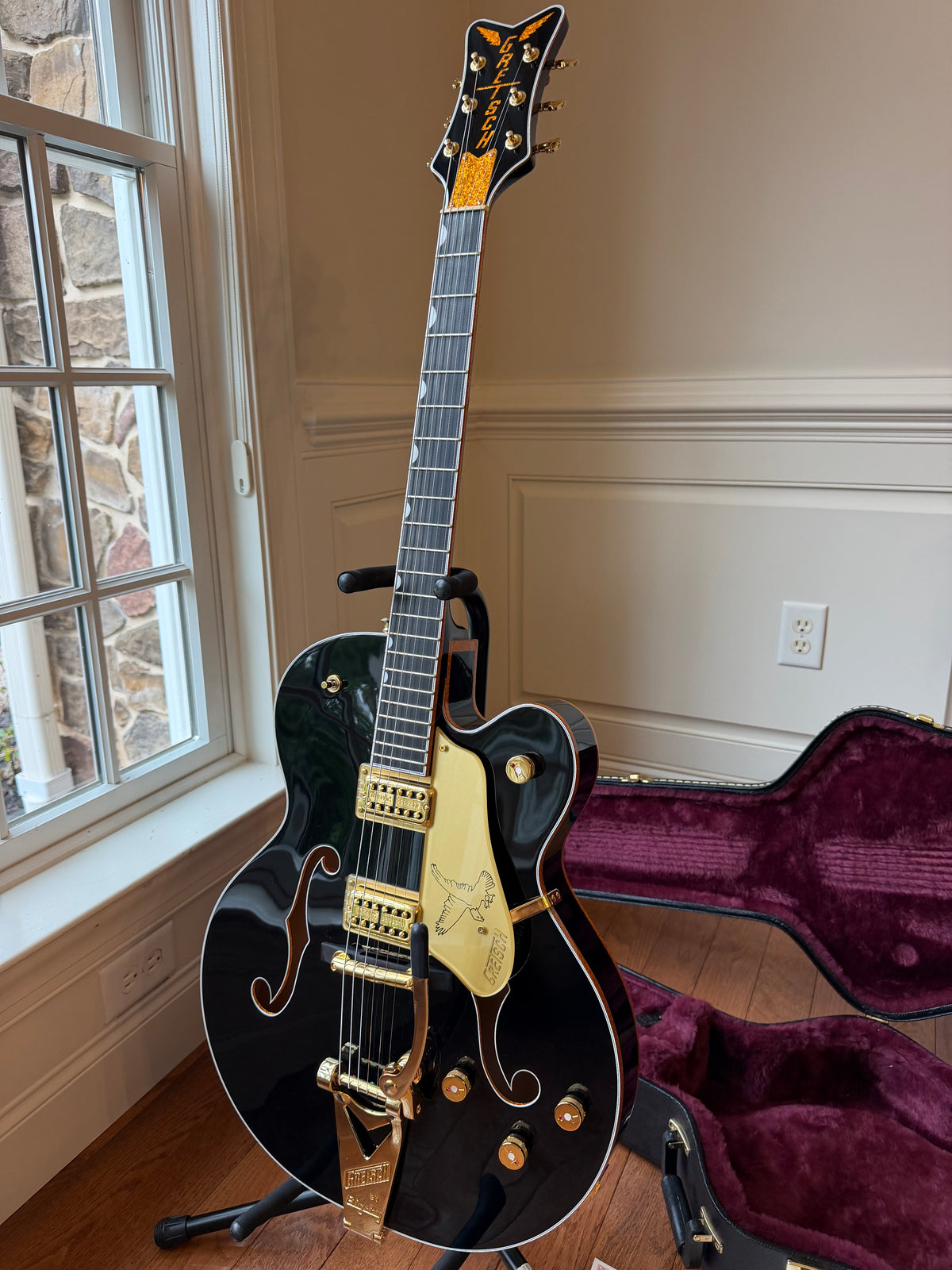 2020 Gretsch G6136T-BLK Black Falcon