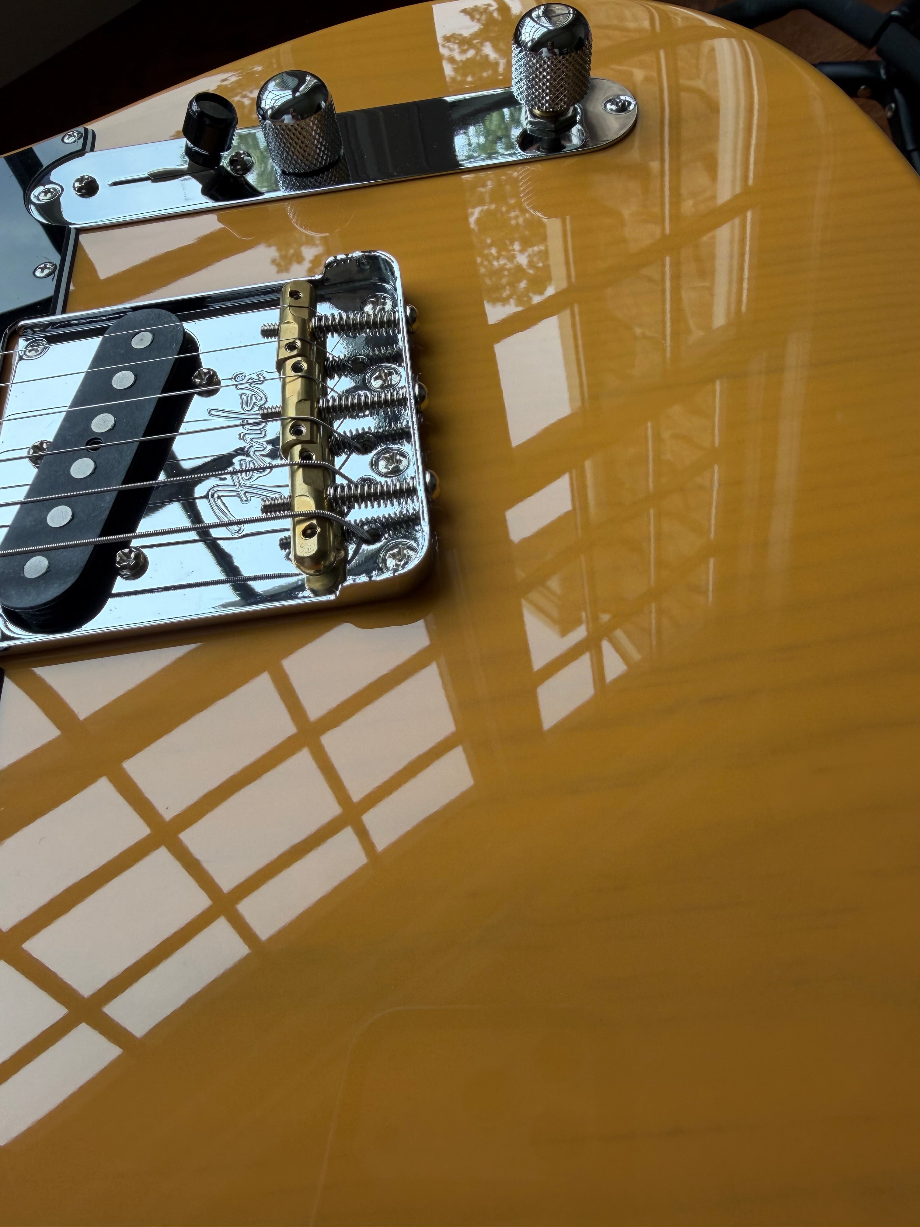2025 Fender American Professional II Telecaster - Butterscotch Blonde