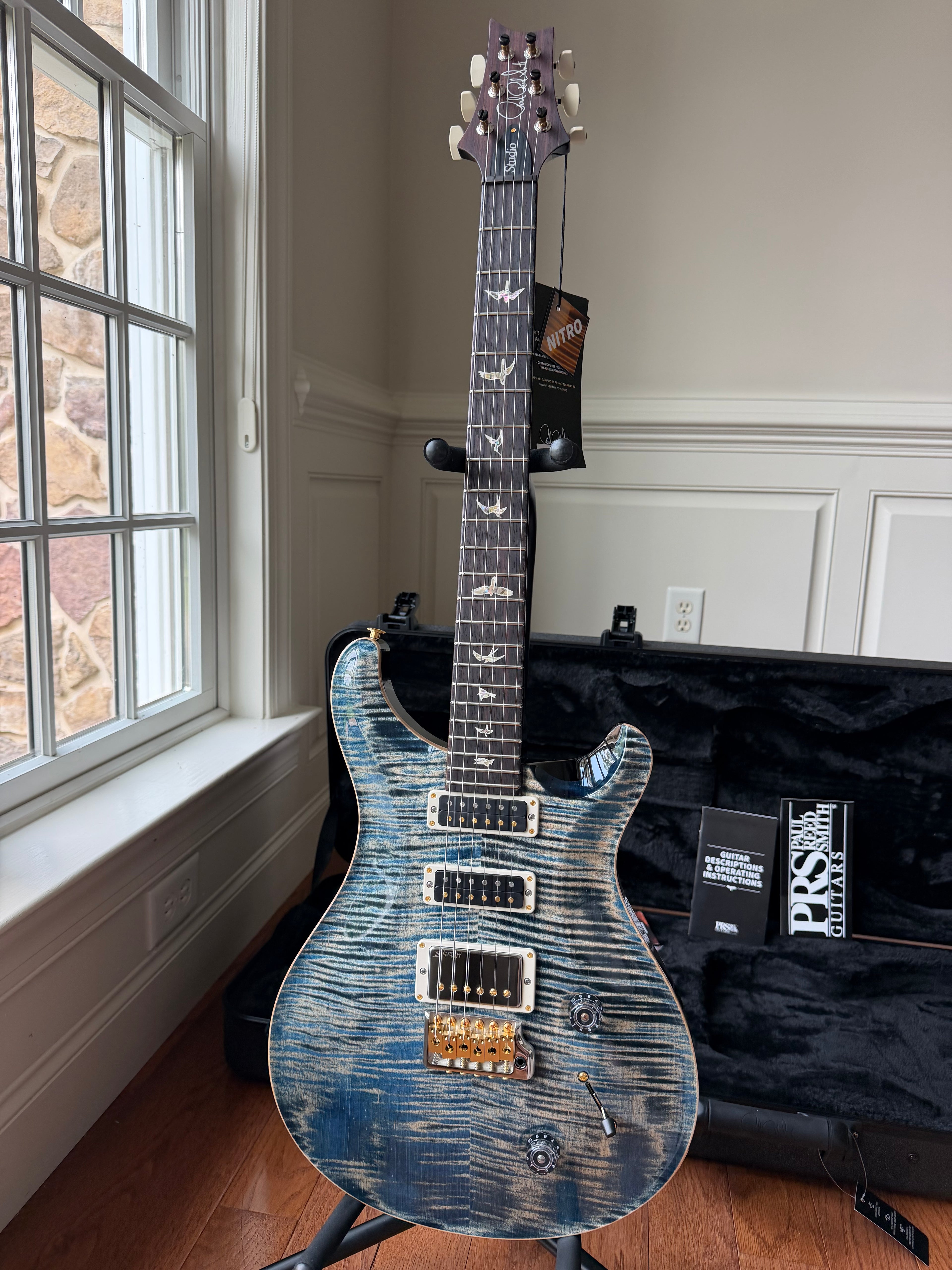 2025 PRS Studio 22 10 Top - Faded Whale Blue