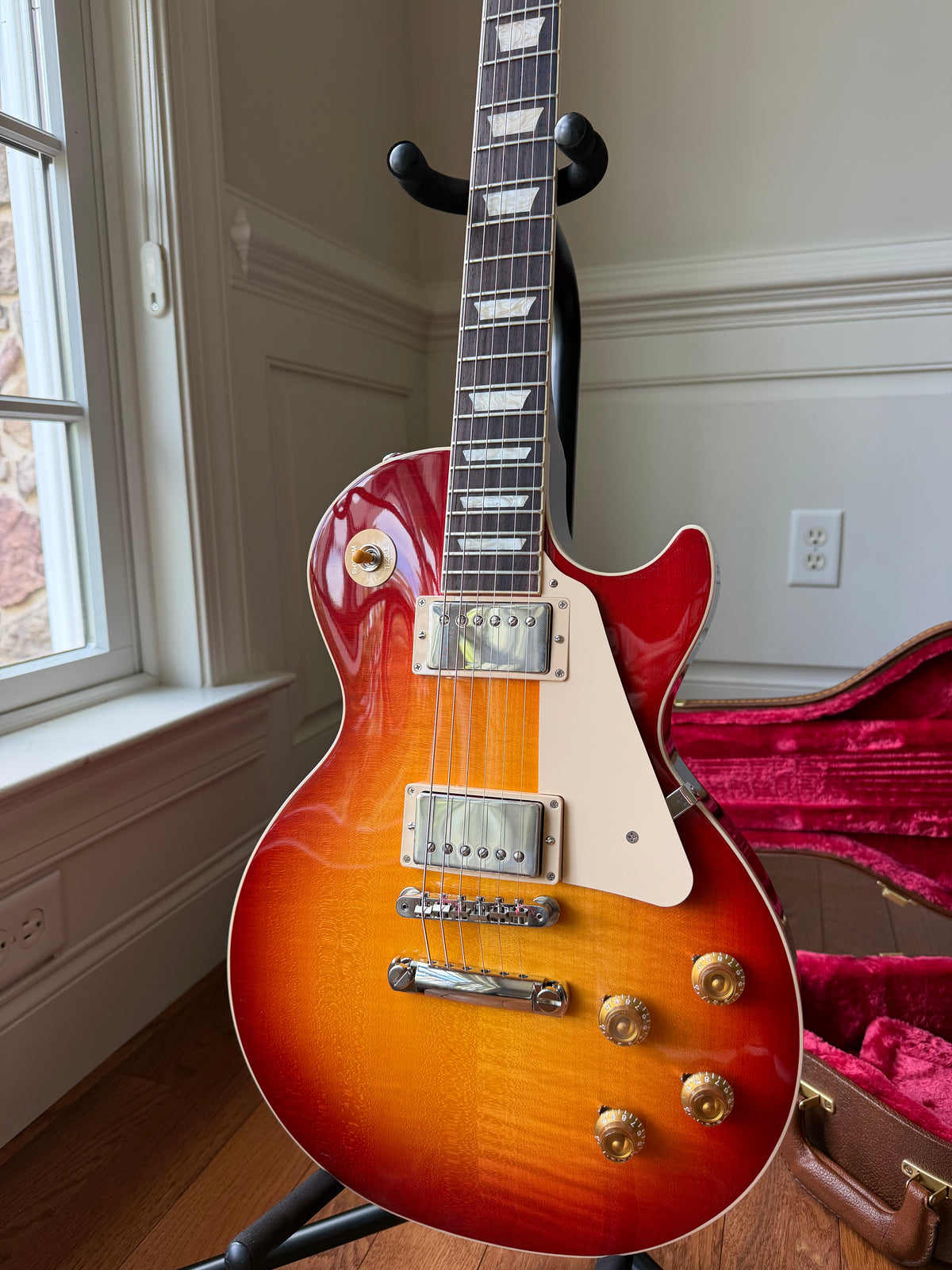 2026 Gibson Les Paul Standard 50s Figured Top - Heritage Cherry Sunburst
