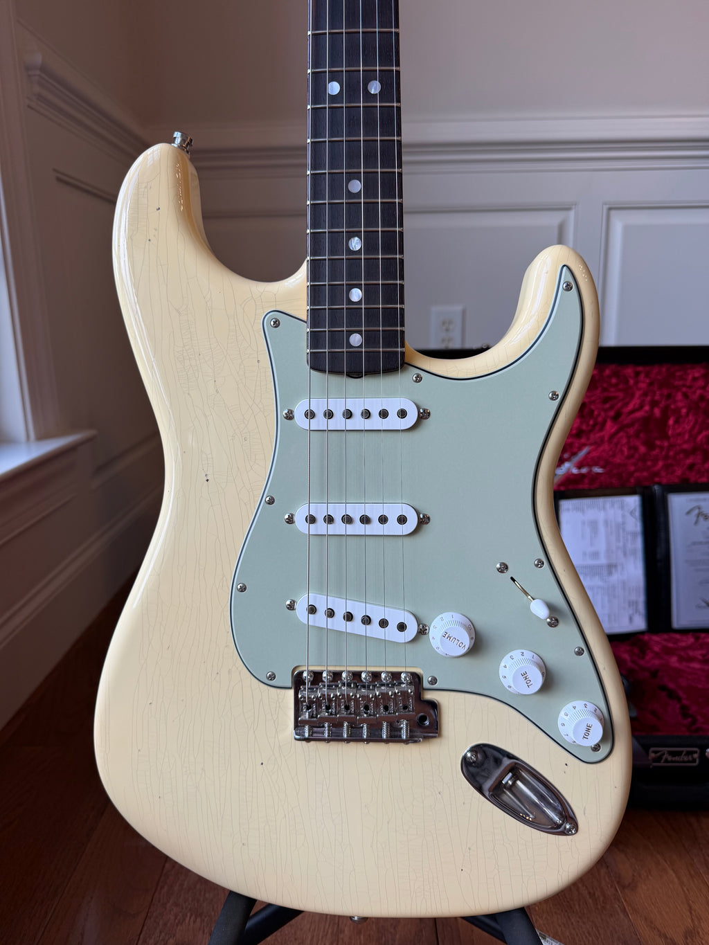 2025 Fender Custom Shop ‘65 Stratocaster W25 Journeyman - Aged Vintage White