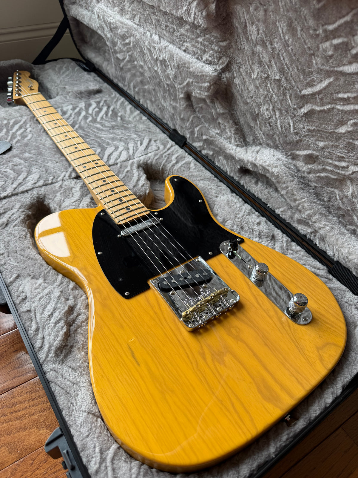 2022 Fender American Professional II Telecaster - Butterscotch Blonde