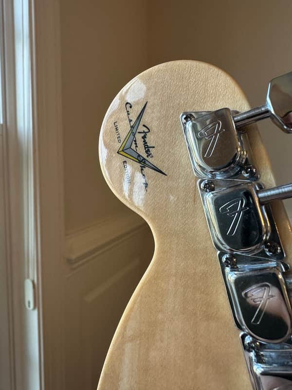 2024 Fender Custom Shop '69 Reissue Stratocaster Journeyman Relic Aged Charcoal Frost Metallic