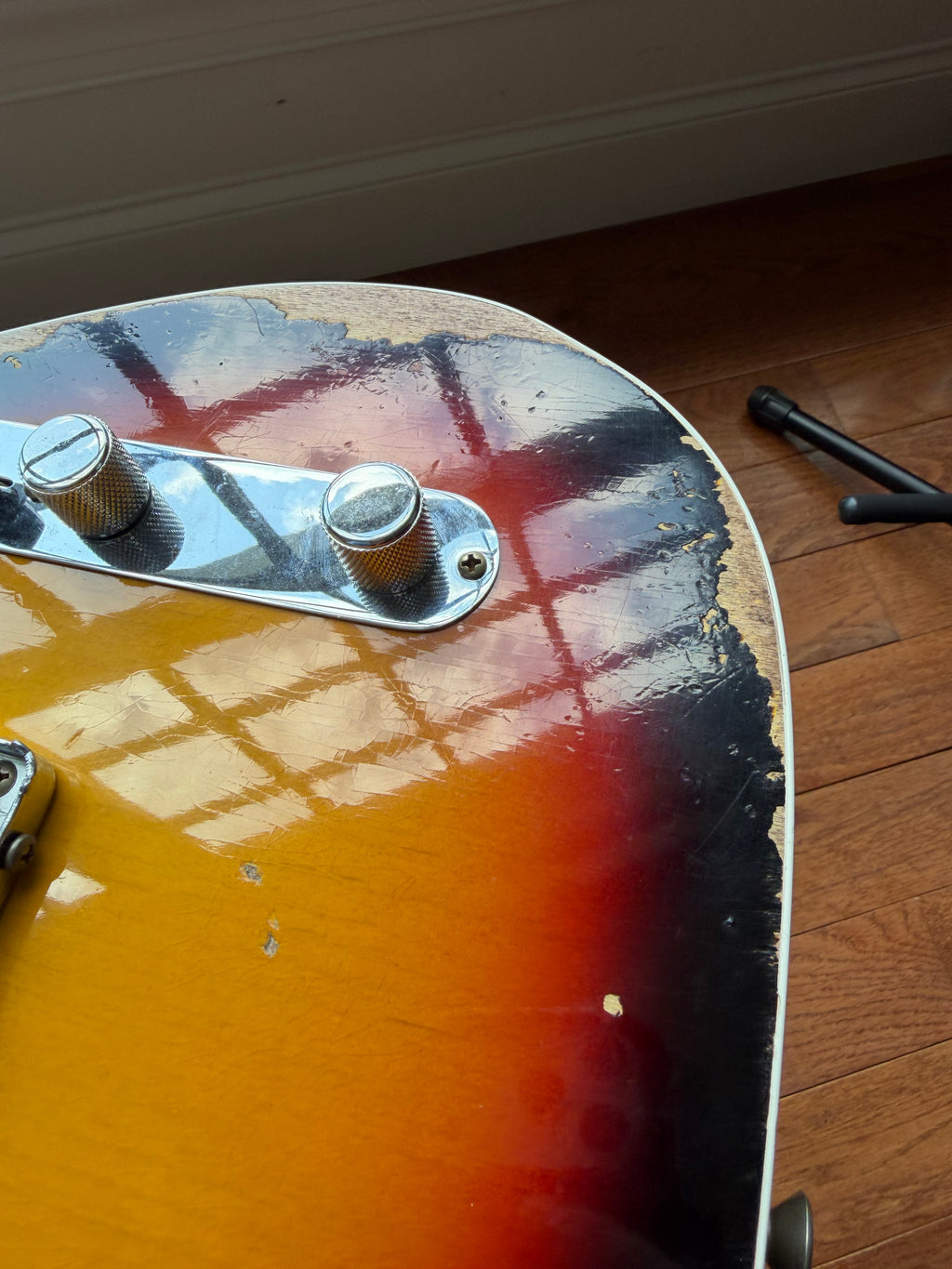 2025 Fender Custom Shop ‘60 Telecaster Custom Heavy Relic - 3 Color Sunburst