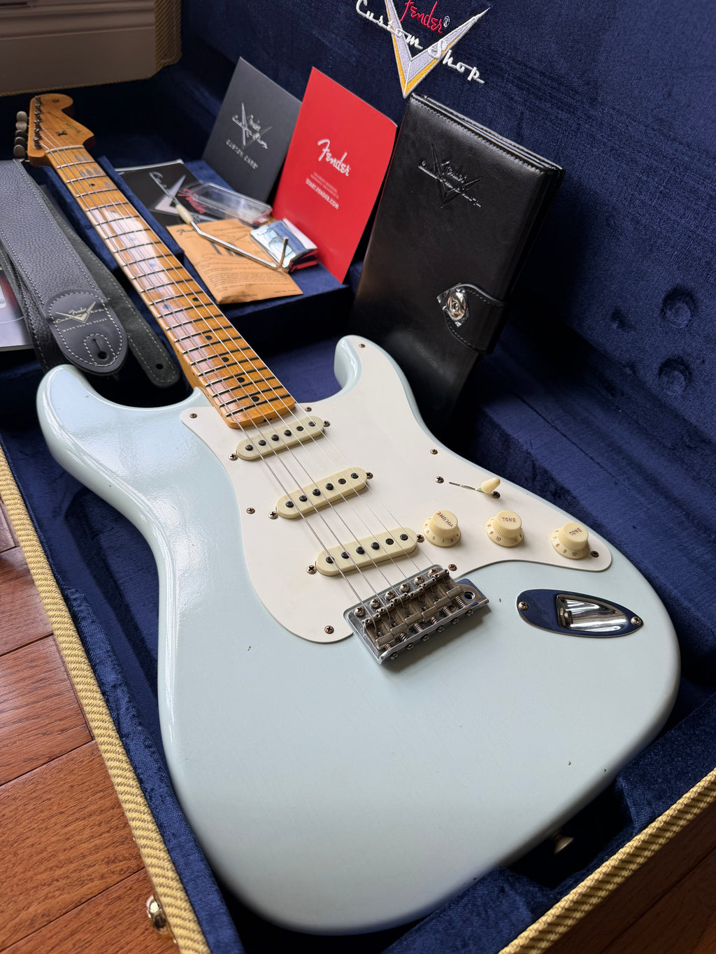 2025 Fender Custom Shop ‘56 Stratocaster S23 Limited Journeyman - Super Faded Aged Sonic Blue