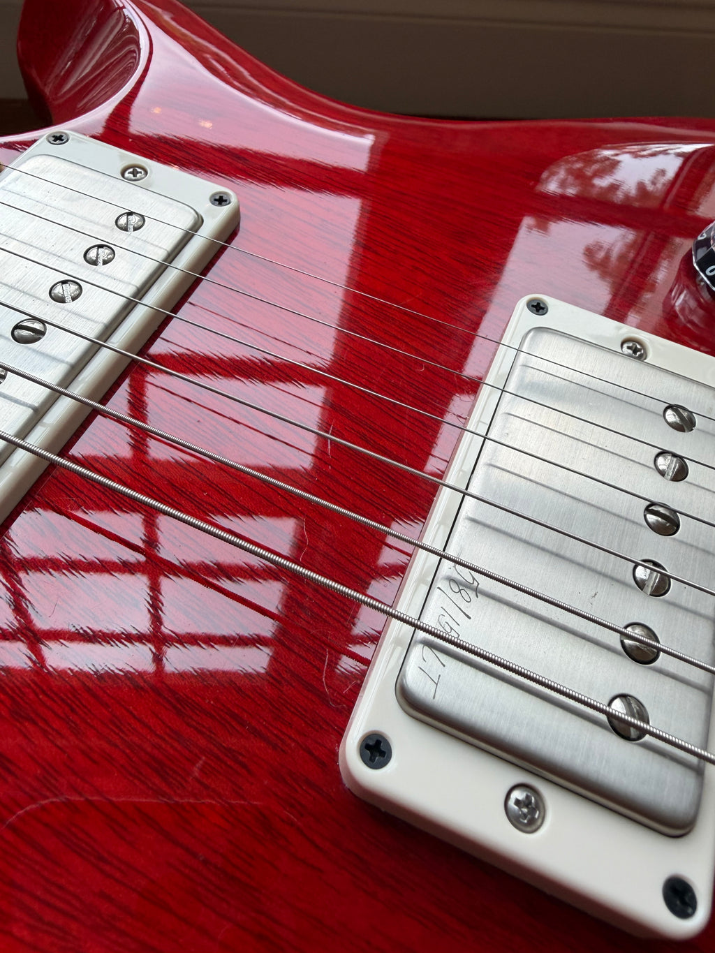 2025 PRS S2 Mira 594 - Vintage Cherry