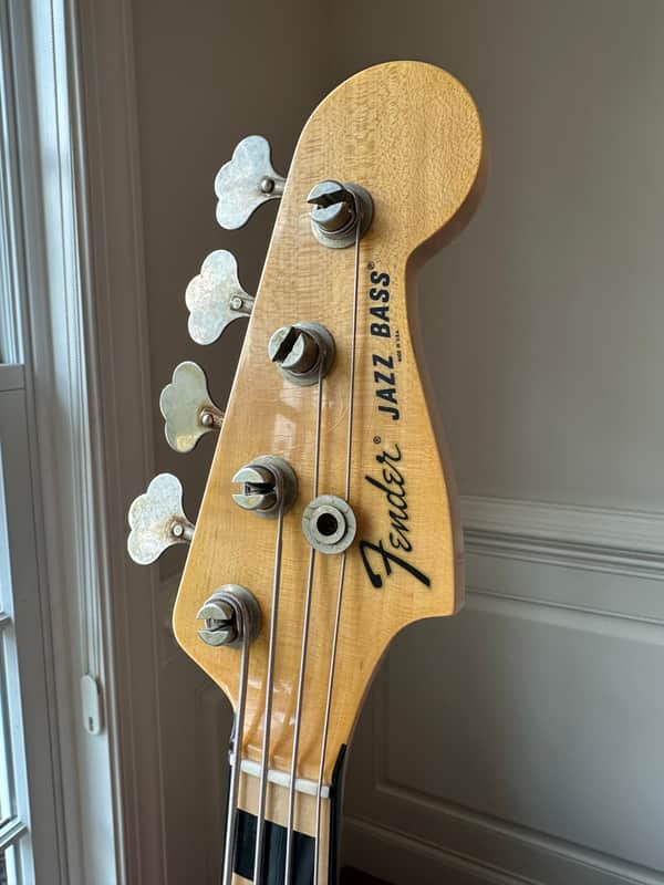 2024 Fender Custom Shop '68 Jazz Bass Journeyman Relic - Aged Candy Apple Red - Image 7