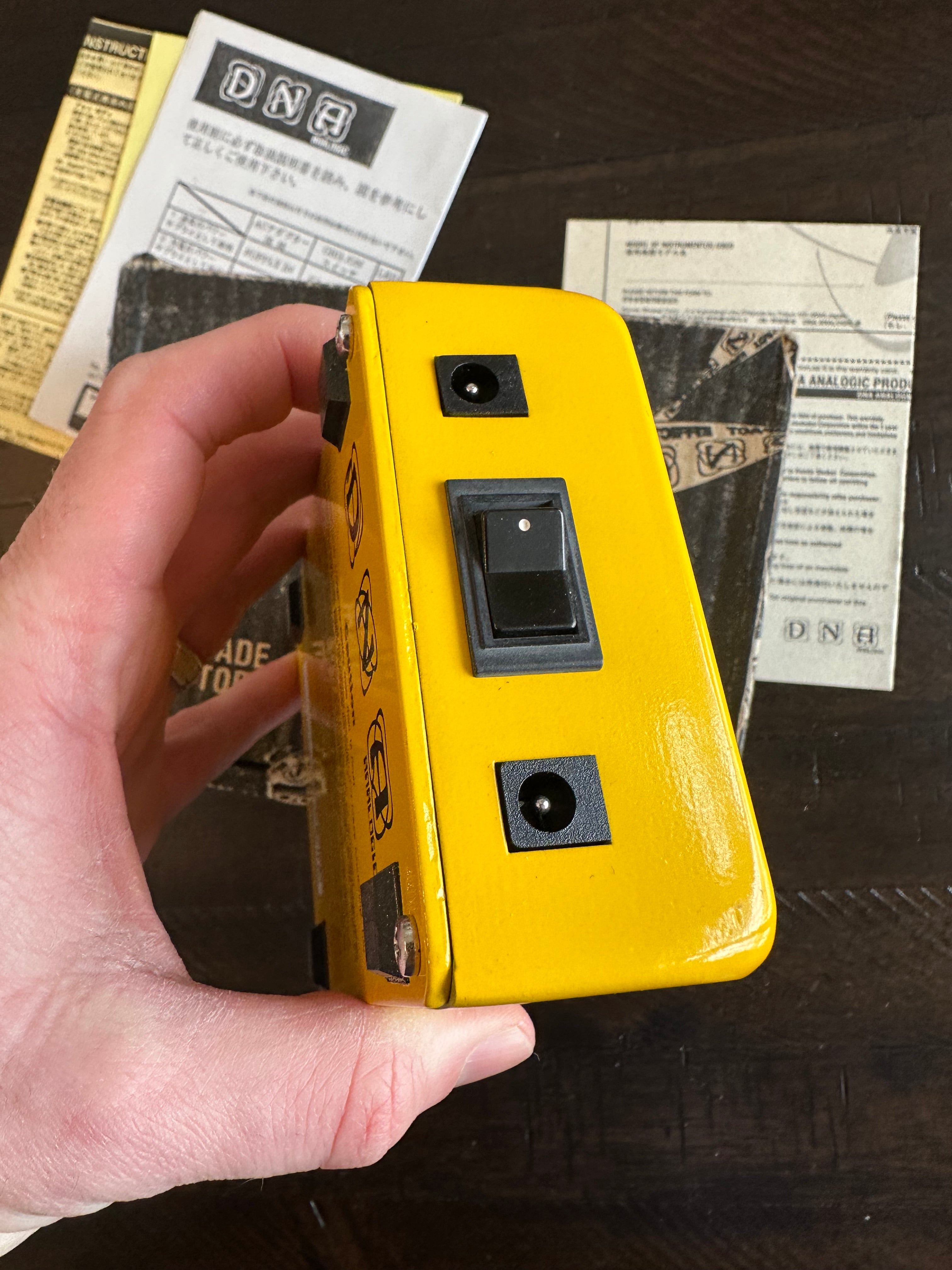 DNA Mr. Eight ME-1 Portable Power Supply - Image 3