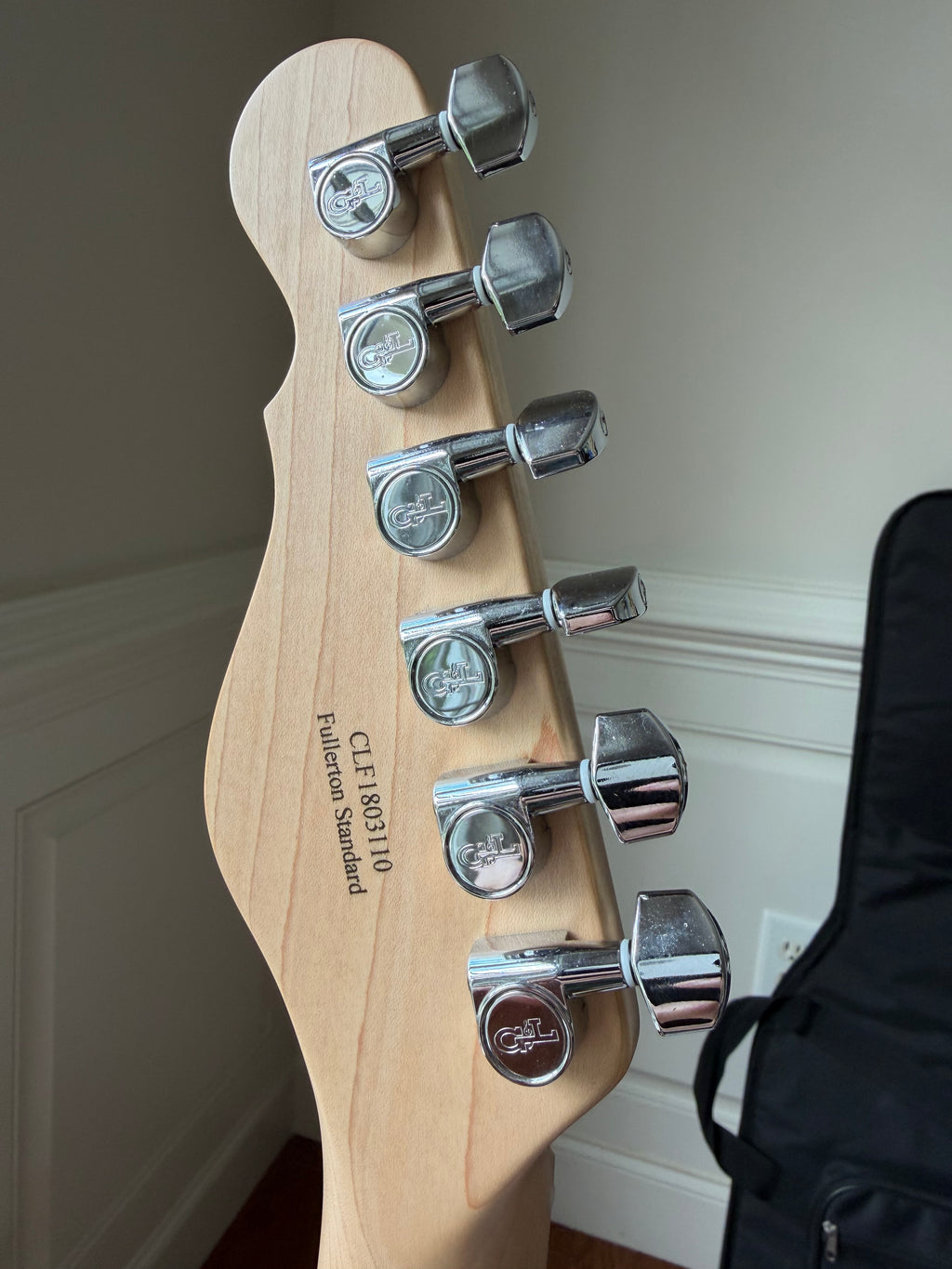 2018 G&L Fullerton Standard ASAT Classic - Vintage White