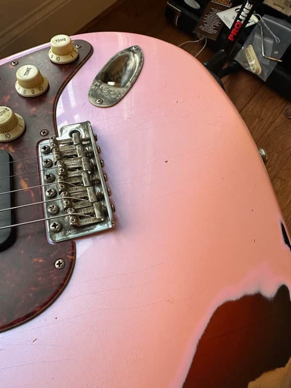 LsL Instruments Saticoy HSS Keyara - Ice Pink Over 3-Tone Sunburst