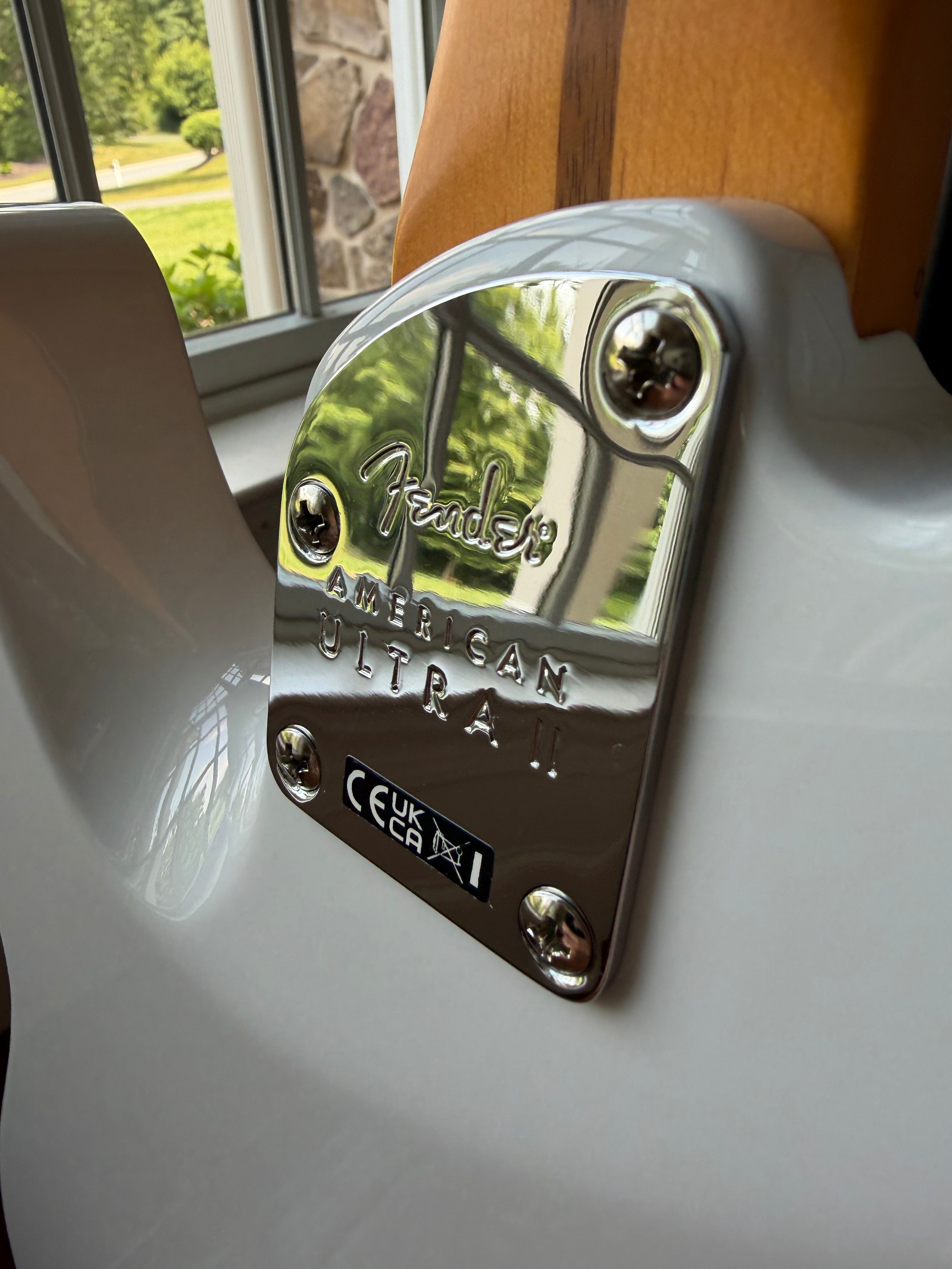 2026 Fender American Ultra II Telecaster Maple - Avalanche White