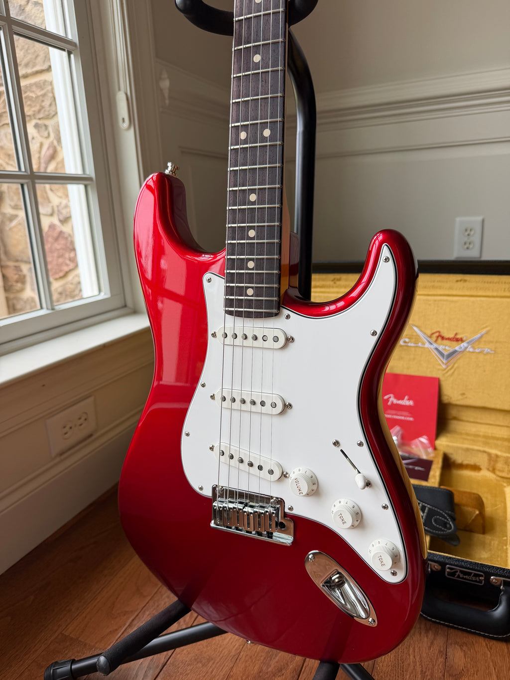 2025 Fender Custom Shop Stratocaster Custom Deluxe W25 Limited NOS - Candy Apple Red