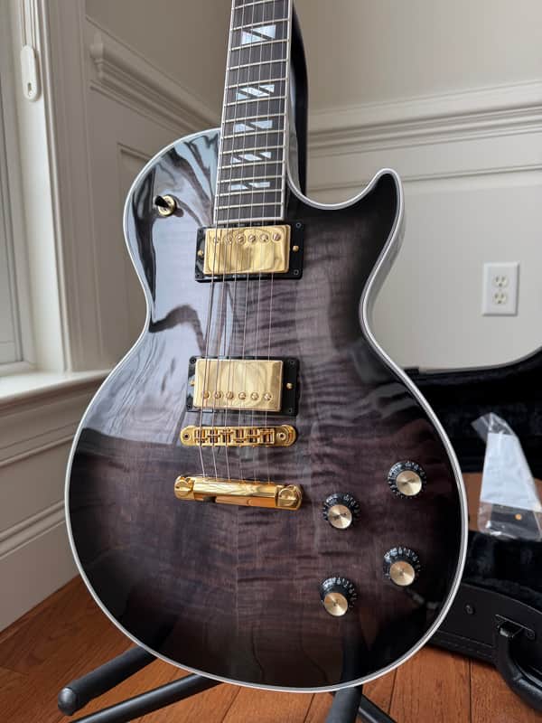 2025 Gibson Les Paul Supreme - Translucent Ebony Burst