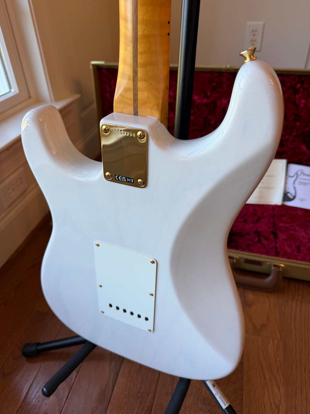 2025 Fender Limited Edition American Vintage II ‘57 Stratocaster - White Blonde