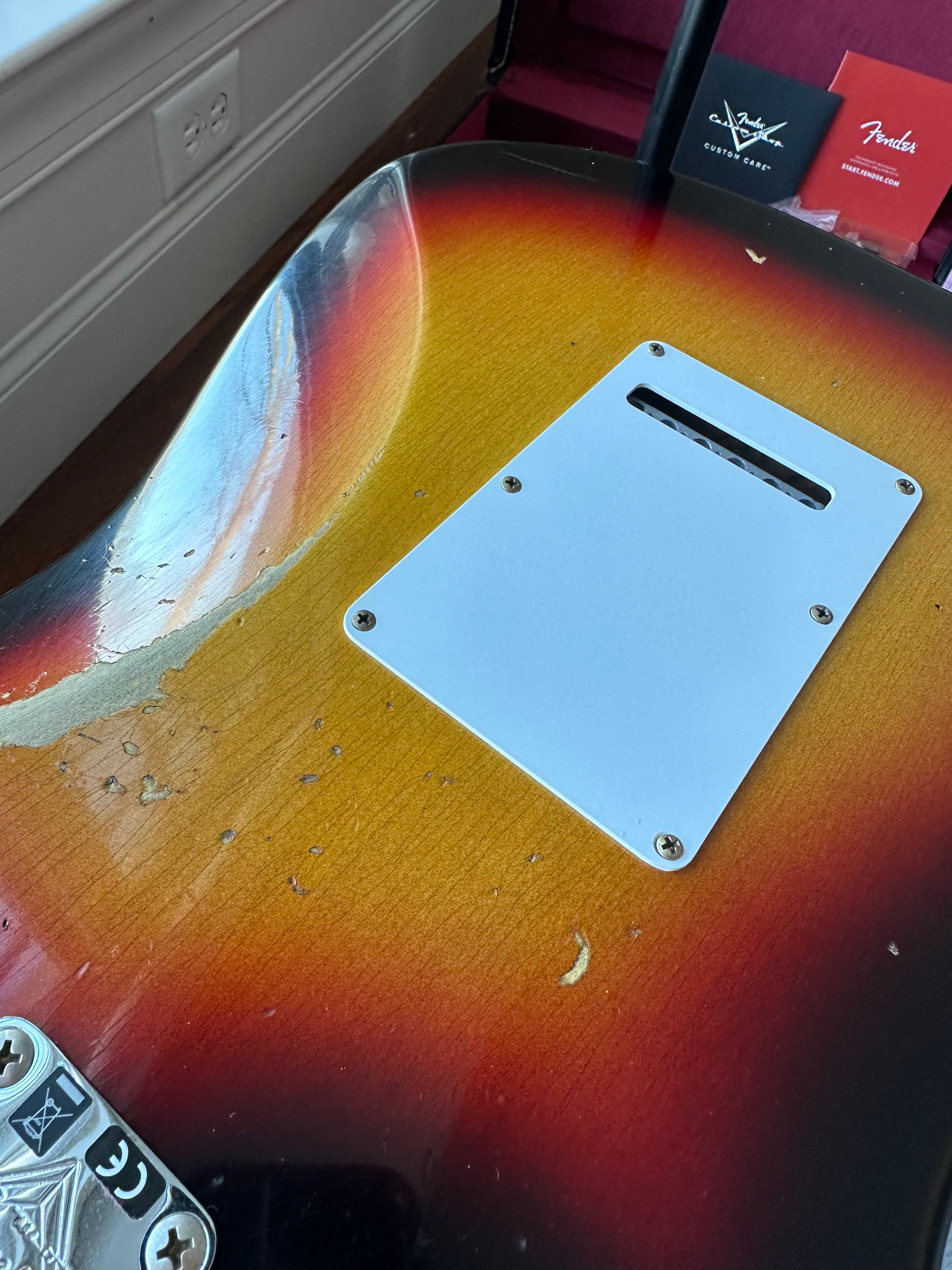 2025 Fender Custom Shop Stratocaster Pro W25 Relic - 3 Color Sunburst - Image 15