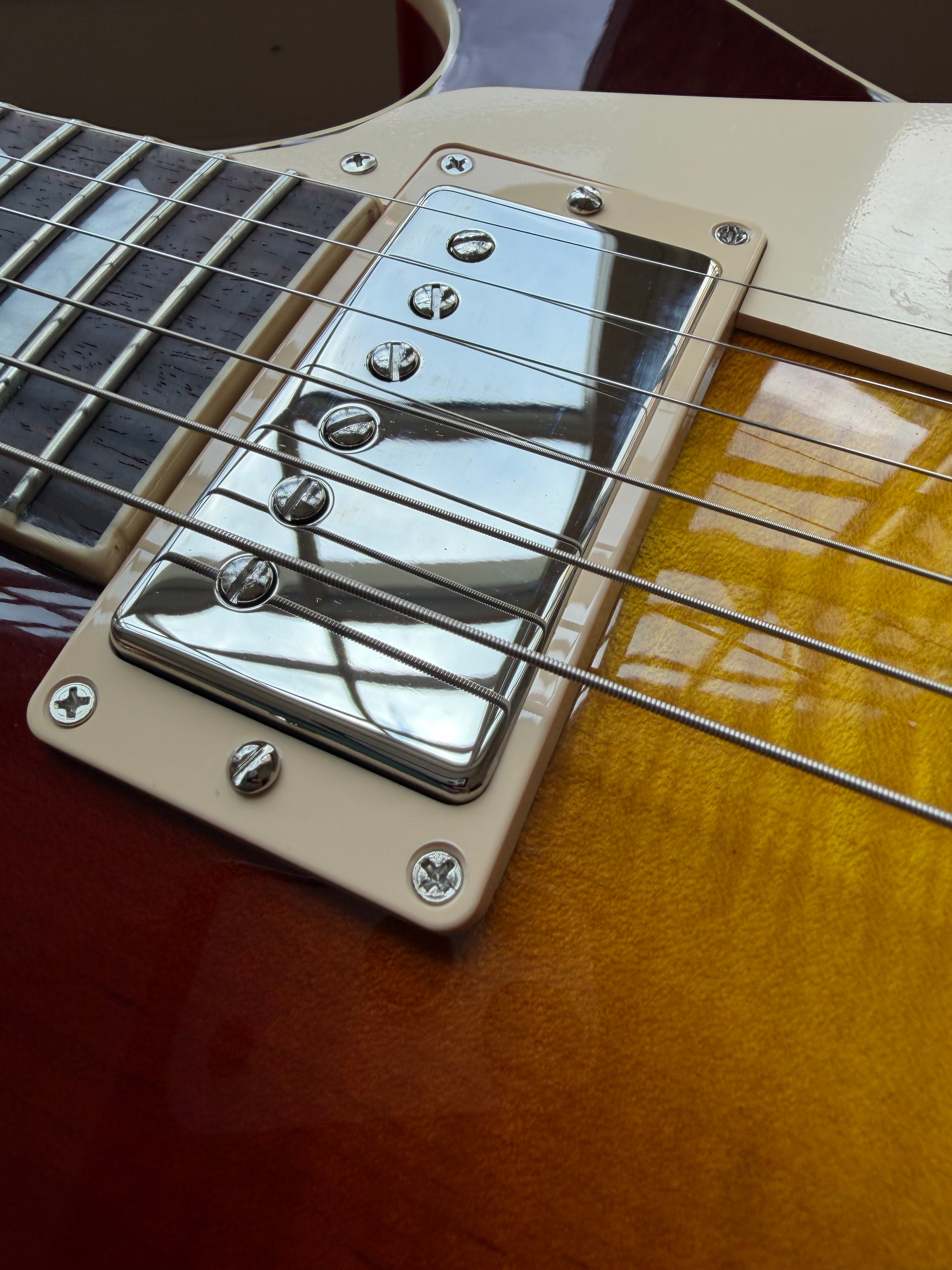 2025 Gibson Les Paul Standard 60s Figured Top - Iced Tea Burst