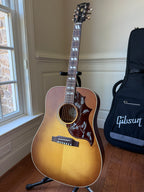 2026 Gibson Hummingbird Special - Satin Honey Burst