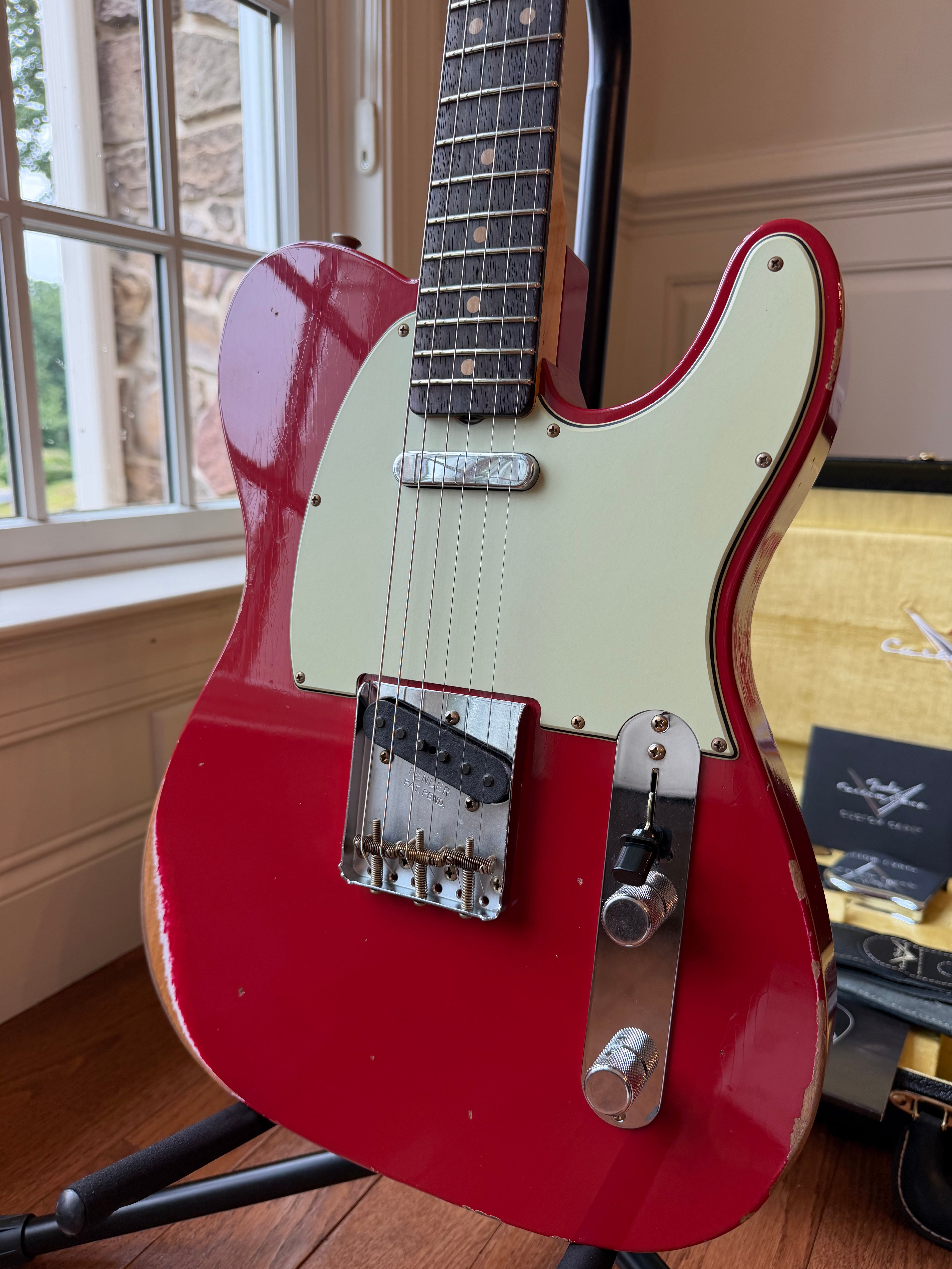 2025 Fender Custom Shop ‘63 Telecaster LR25 Relic - Dakota Red