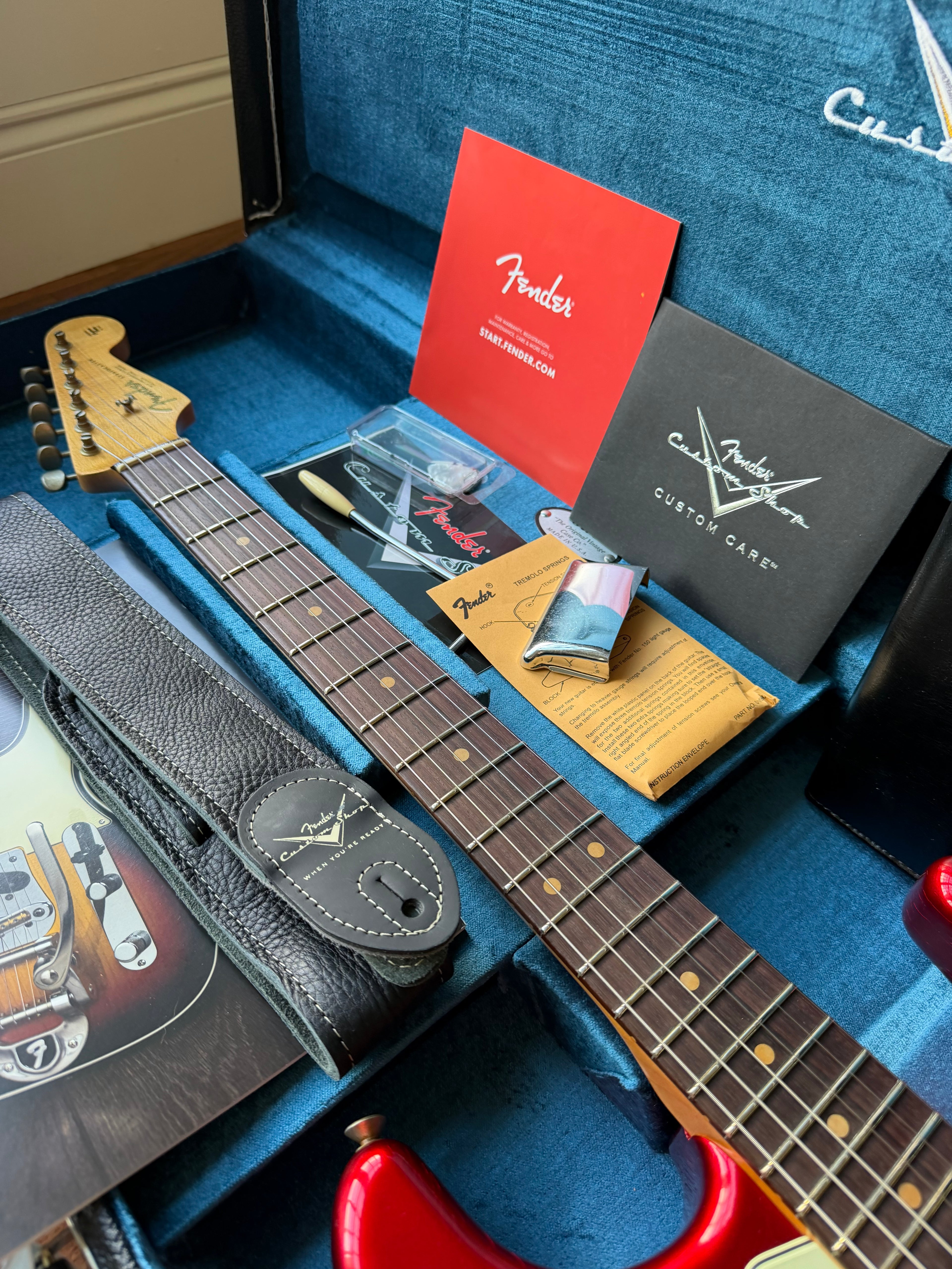 2026 Fender Custom Shop ‘64 Stratocaster L-Series Limited Journeyman - Aged Candy Apple Red