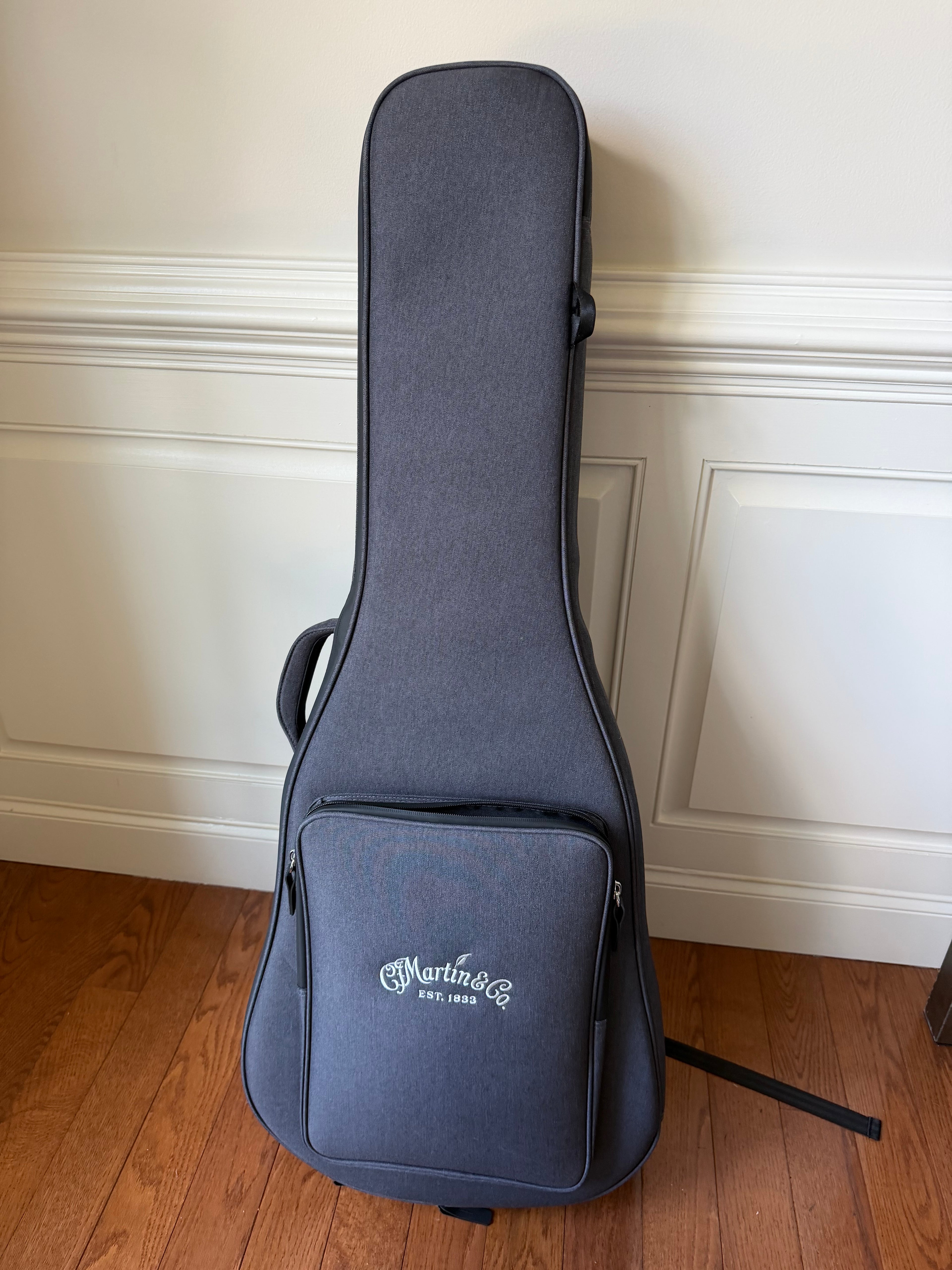 2025 Martin 000-10E Retro Road Series Acoustic Electric Guitar - Mahogany