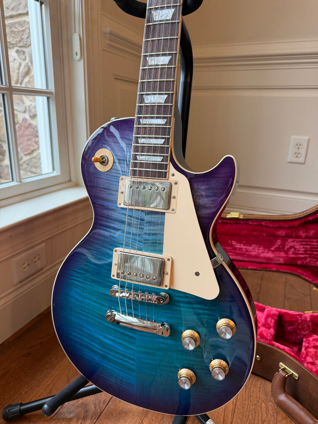 2026 Gibson Les Paul Standard 60s Figured Top - Blueberry Burst