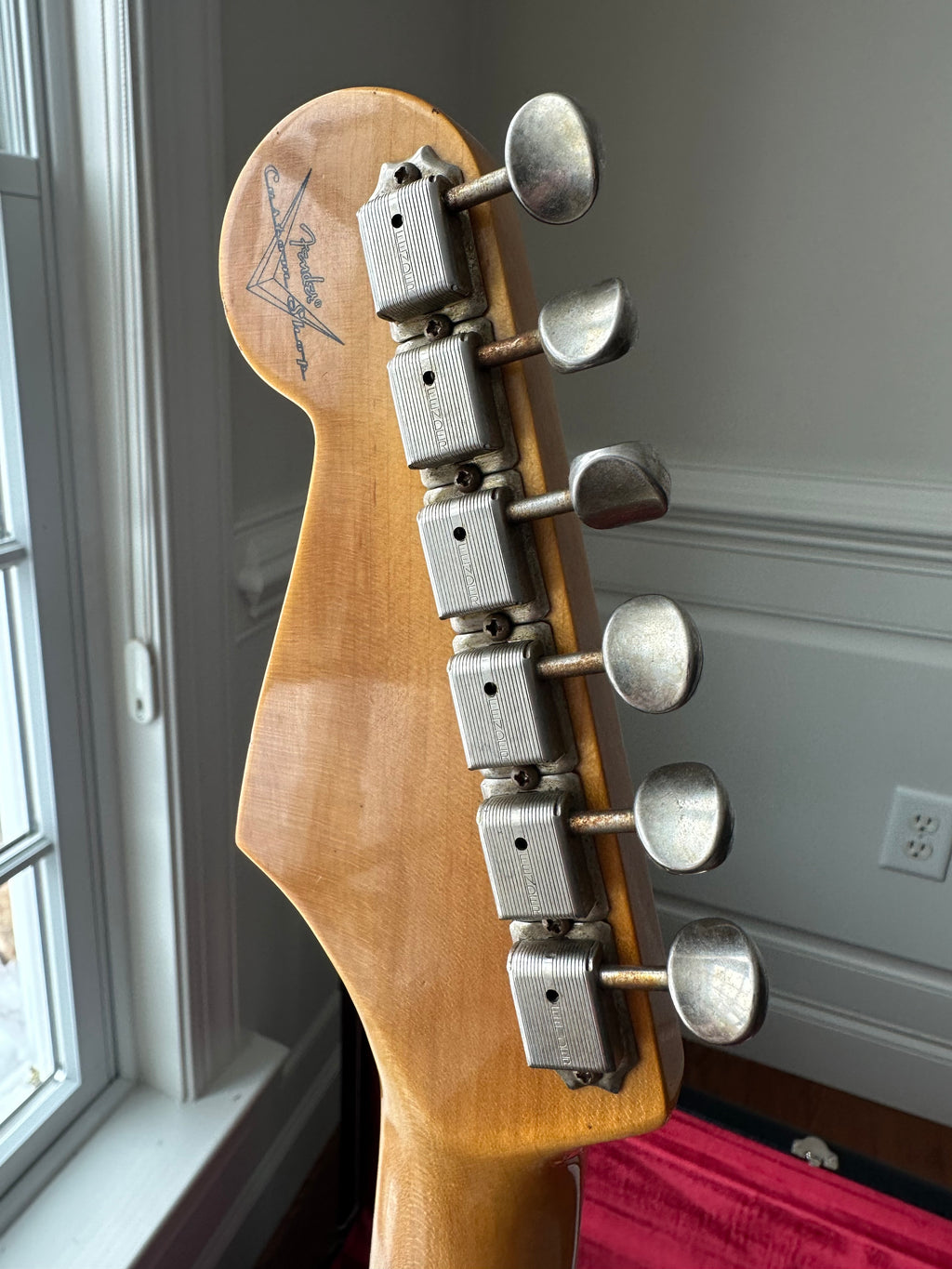 2023 Fender Custom Shop Postmodern Stratocaster Journeyman Maple - Bleached 3 Tone Sunburst - Image 9