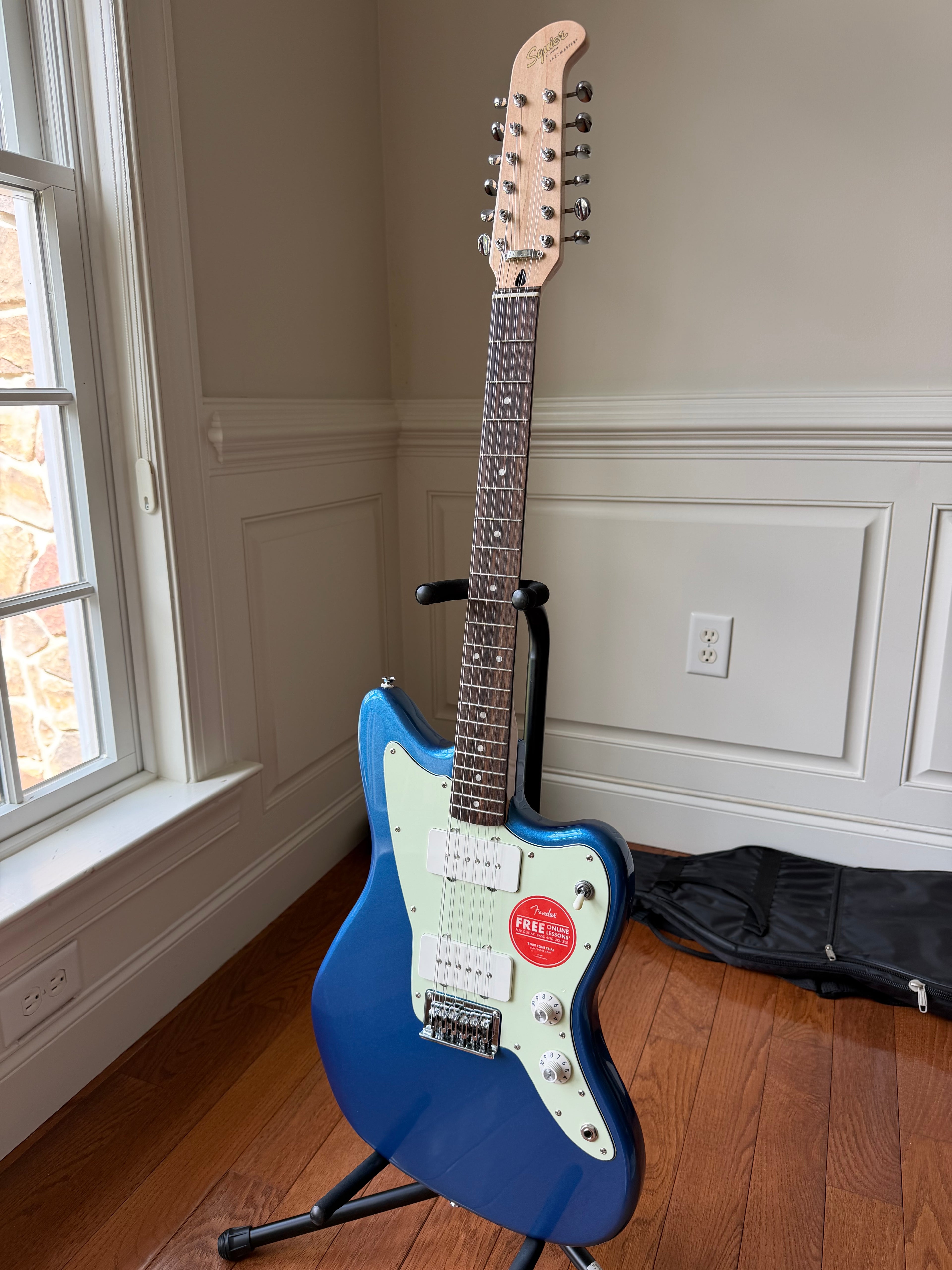 Squier Paranormal Jazzmaster XII 12-String Electric Guitar - Lake Placid Blue